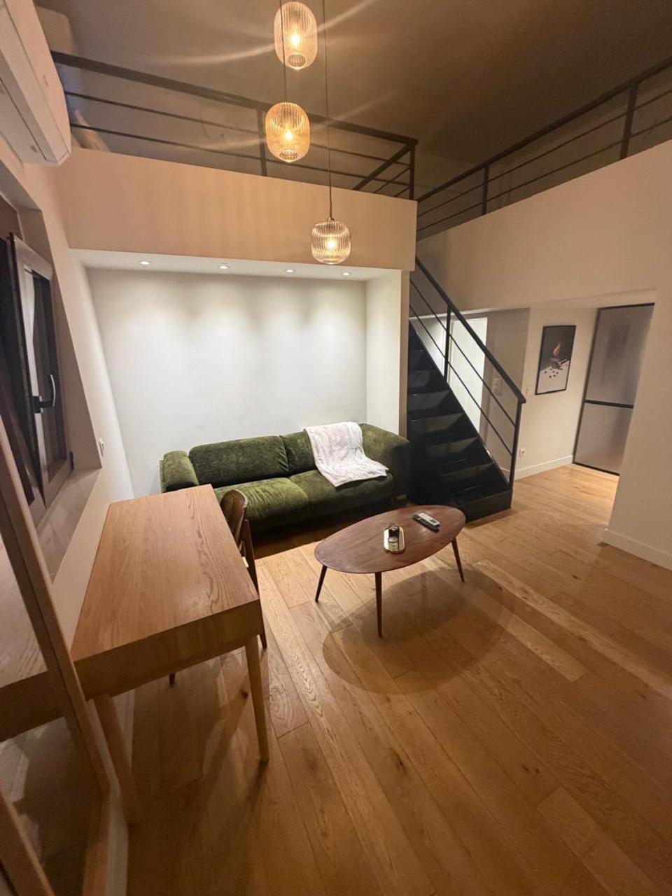 Apartment photo 1
