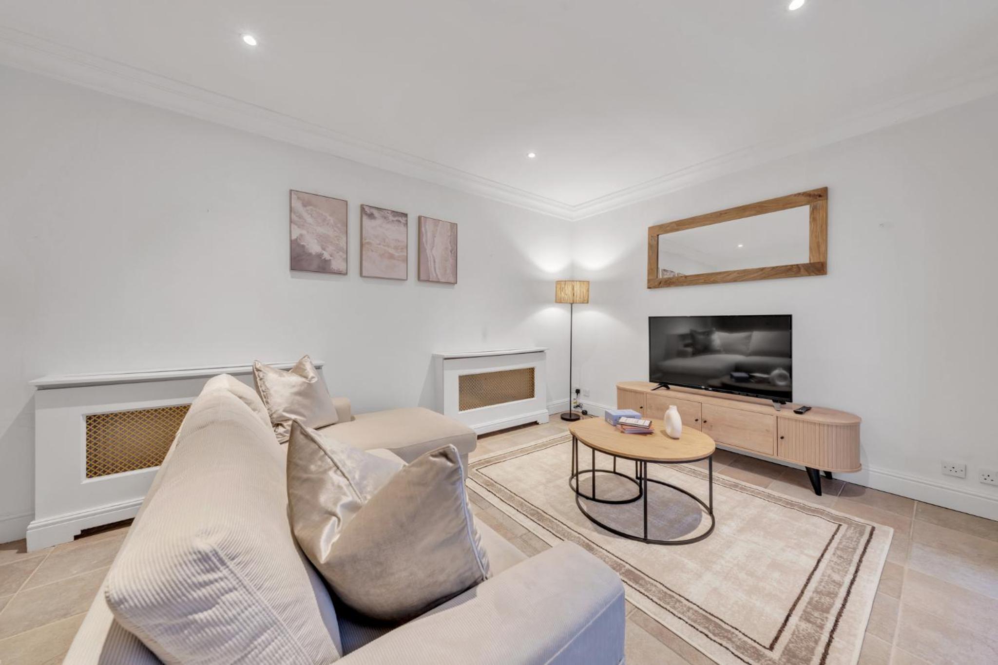 Apartment - Split Level