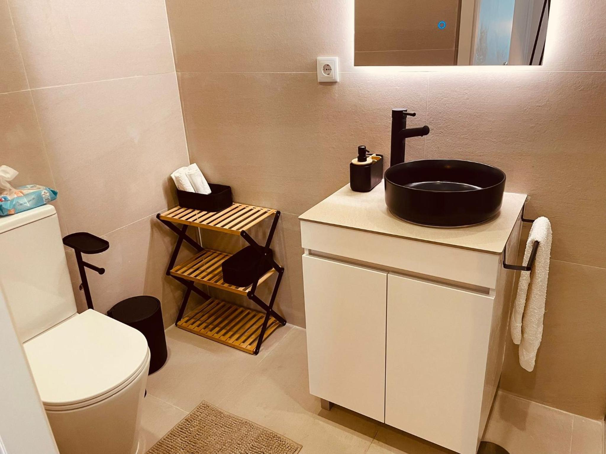 Apartment - Disability Access photo 3