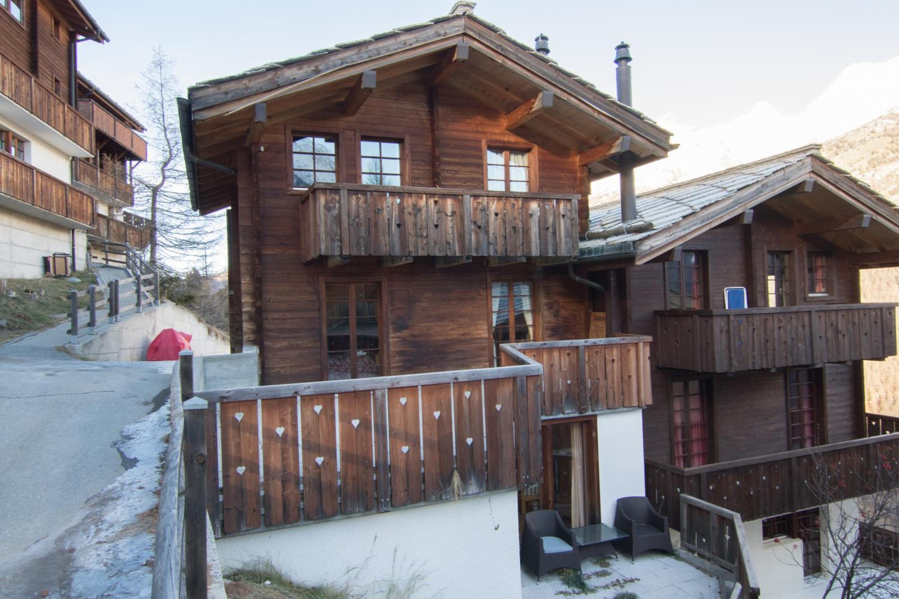 Superior Chalet photo 2