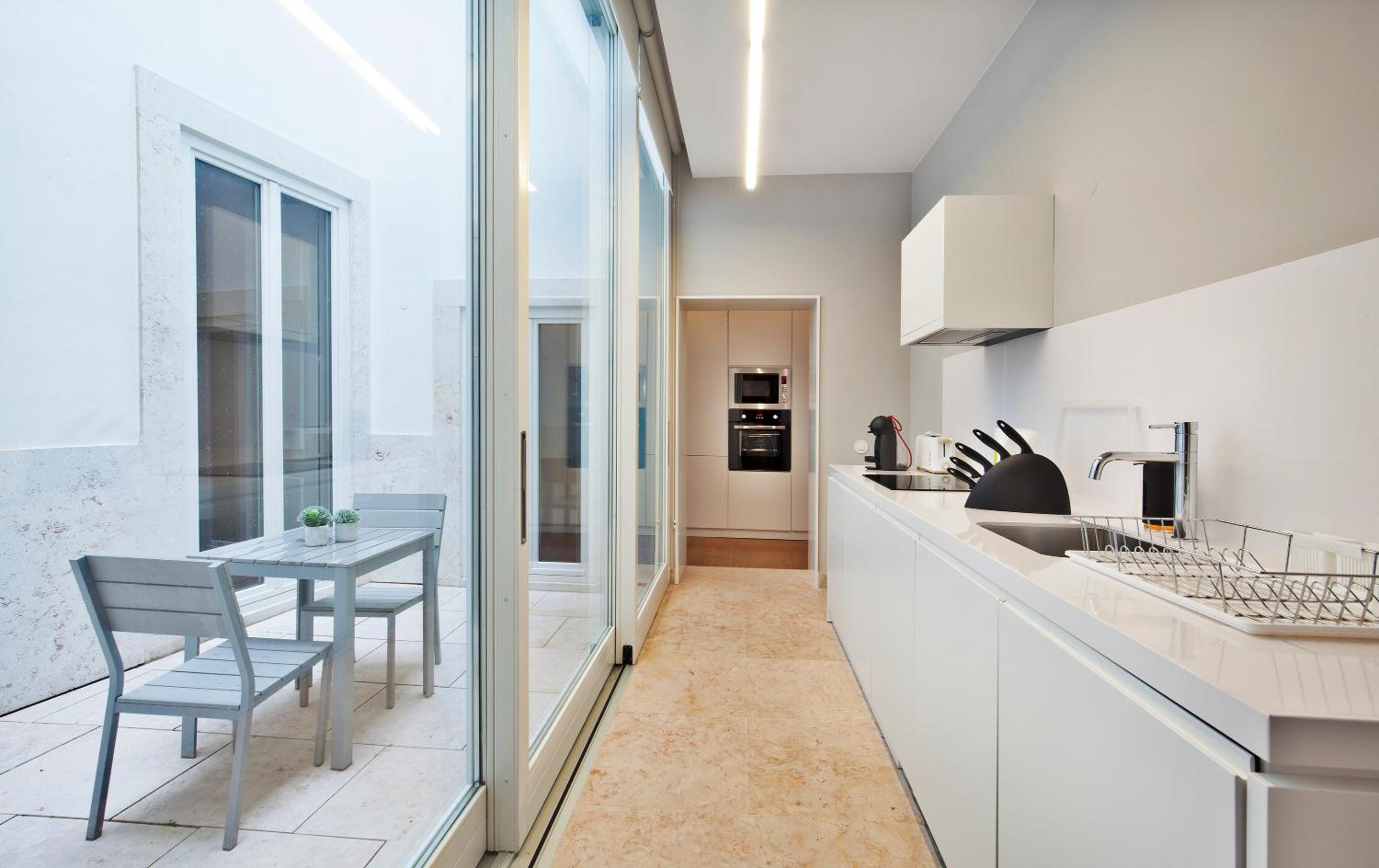 One-Bedroom Apartment