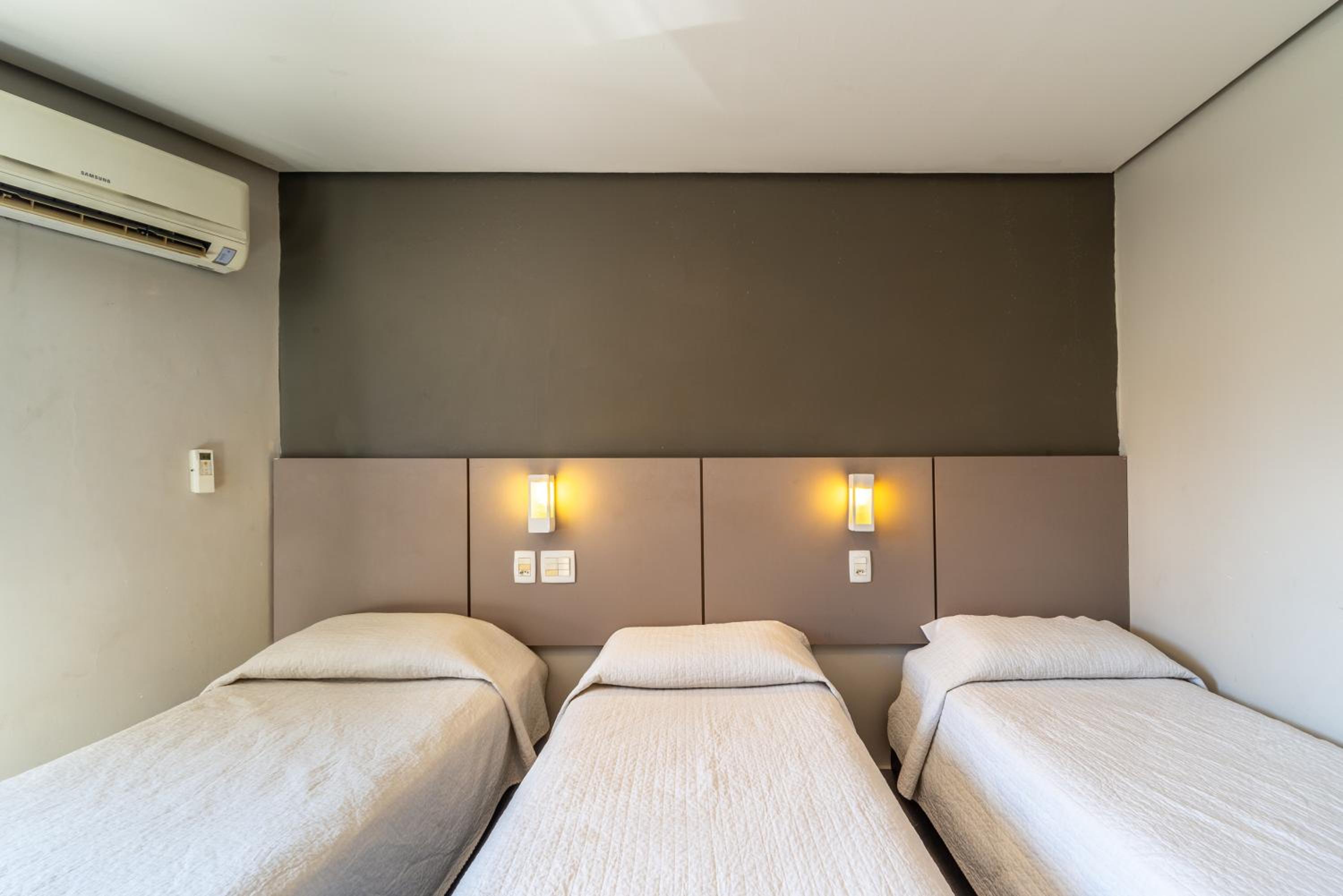 Deluxe Triple Room photo 1