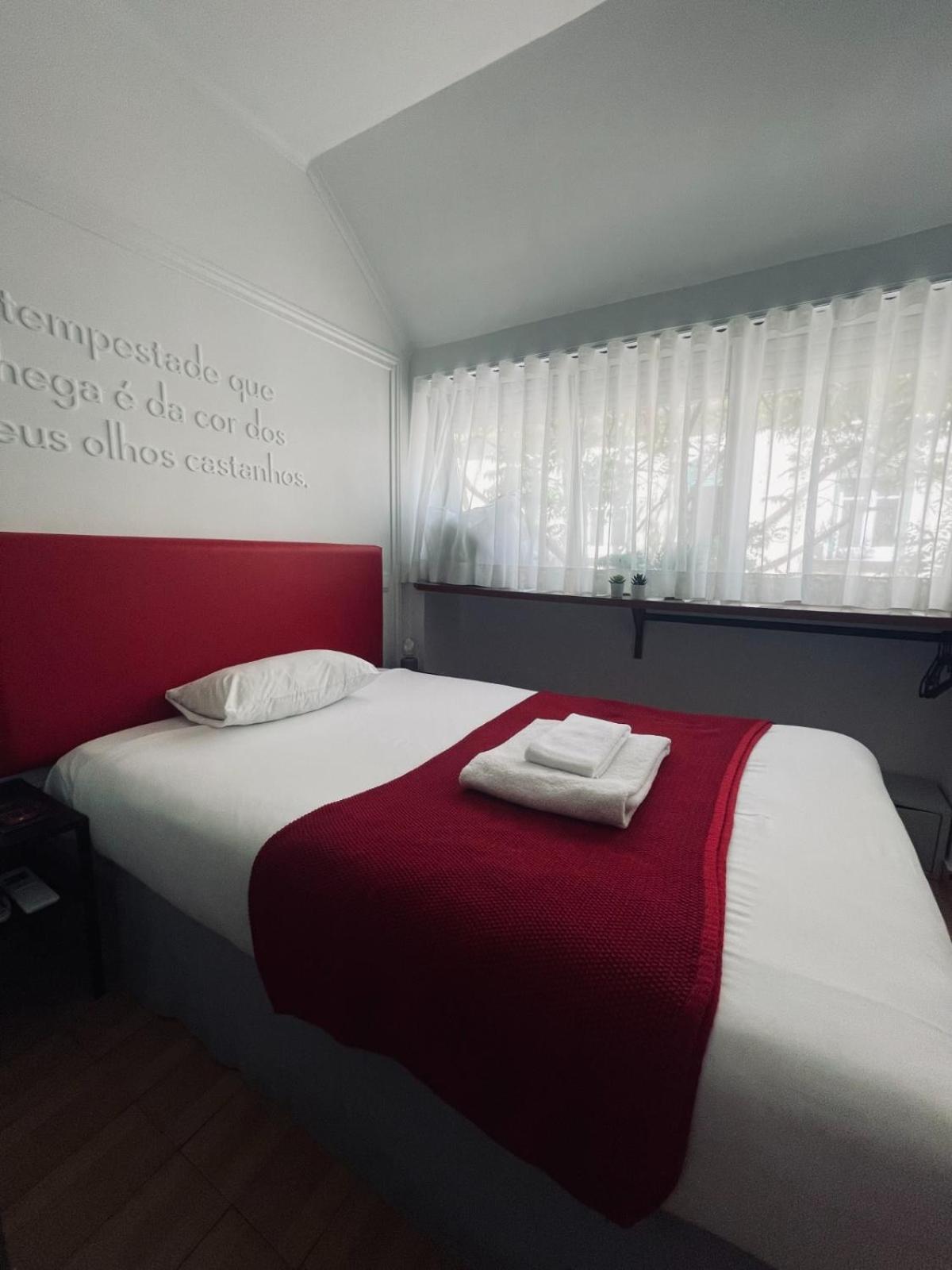 Small Single Room photo 1