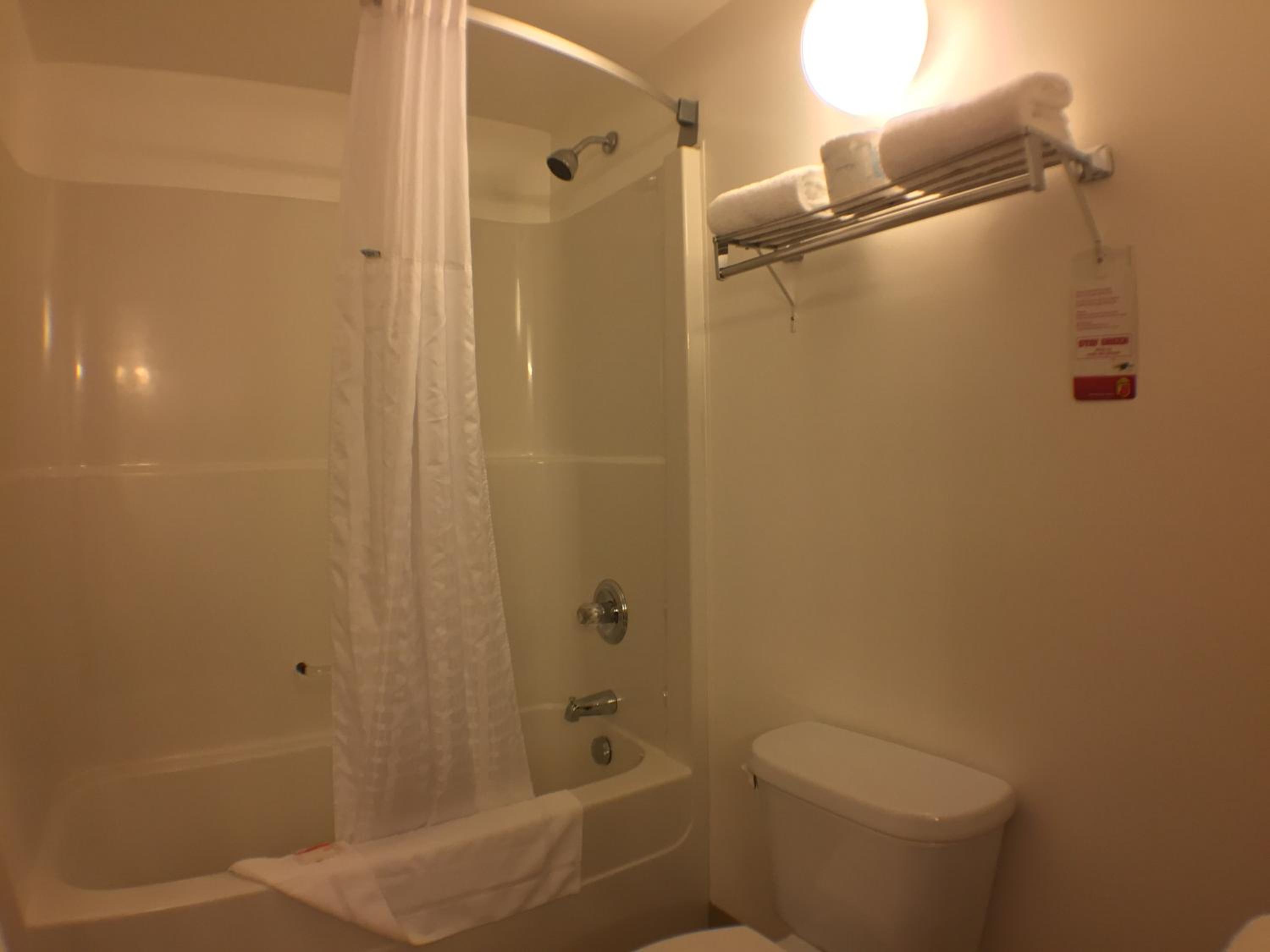 Deluxe King Studio Suite - Non-Smoking - Photo 5