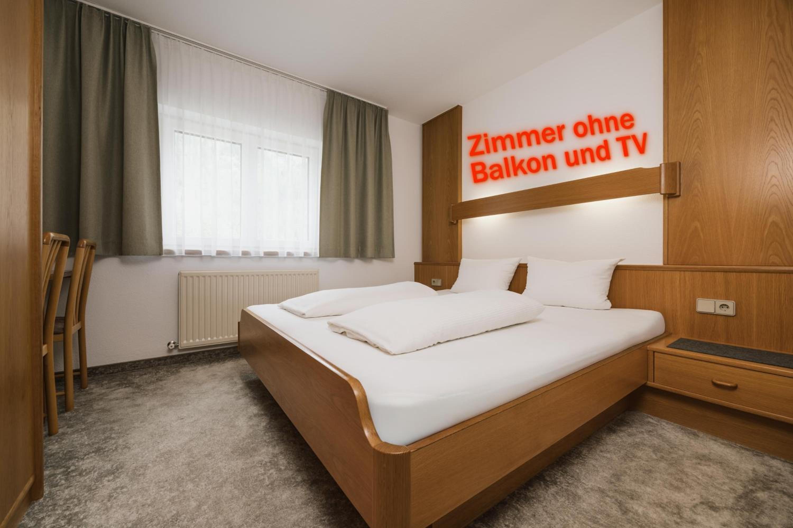 Small Double Room photo 3