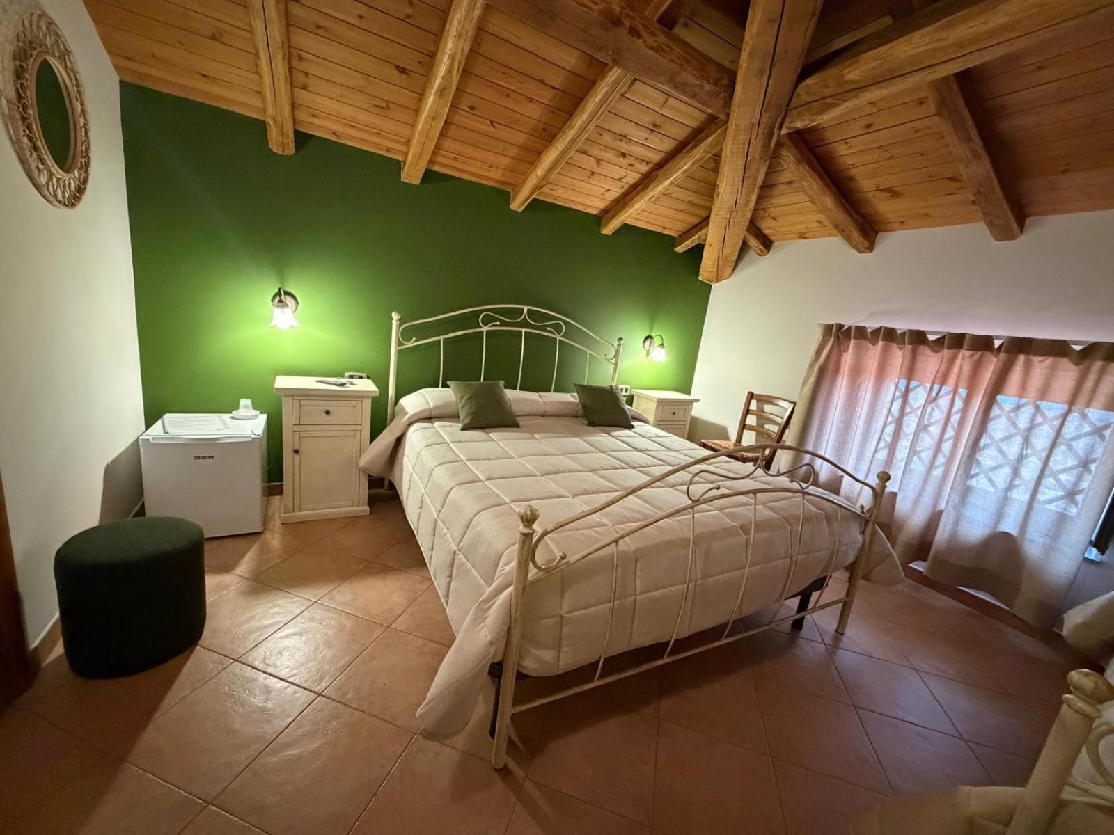 Triple Room with View - Photo 1