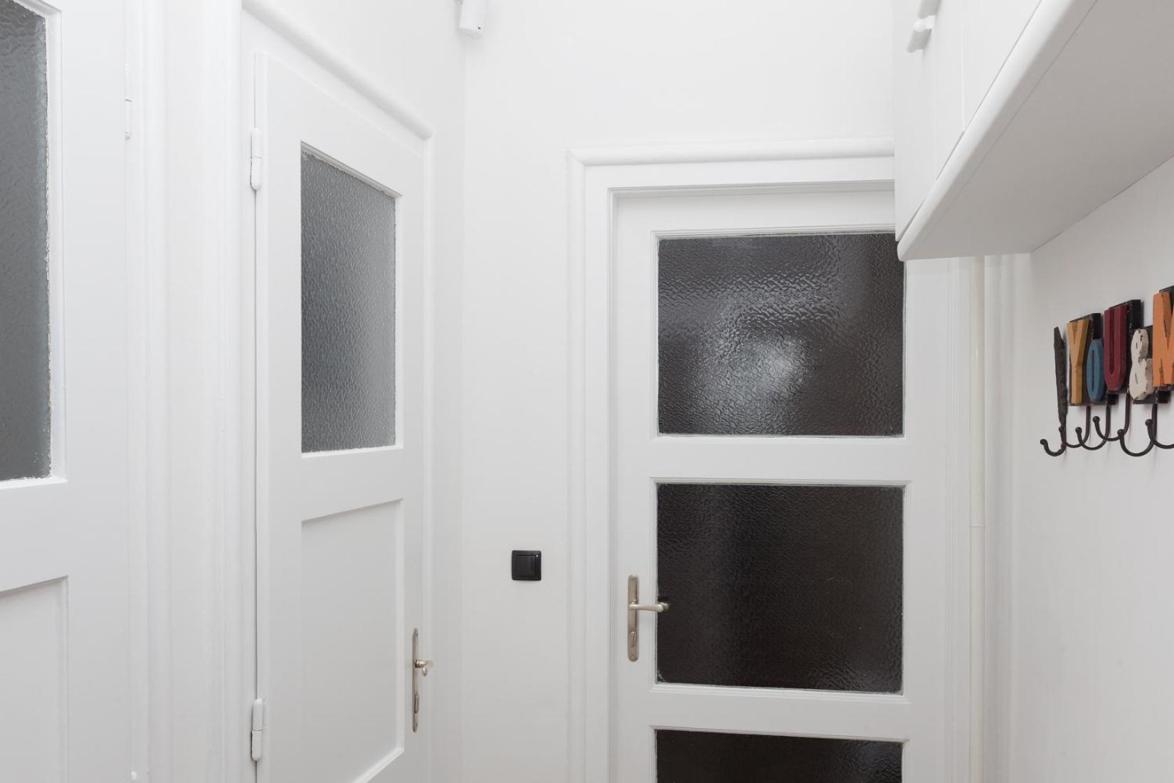 Apartment - Photo 16