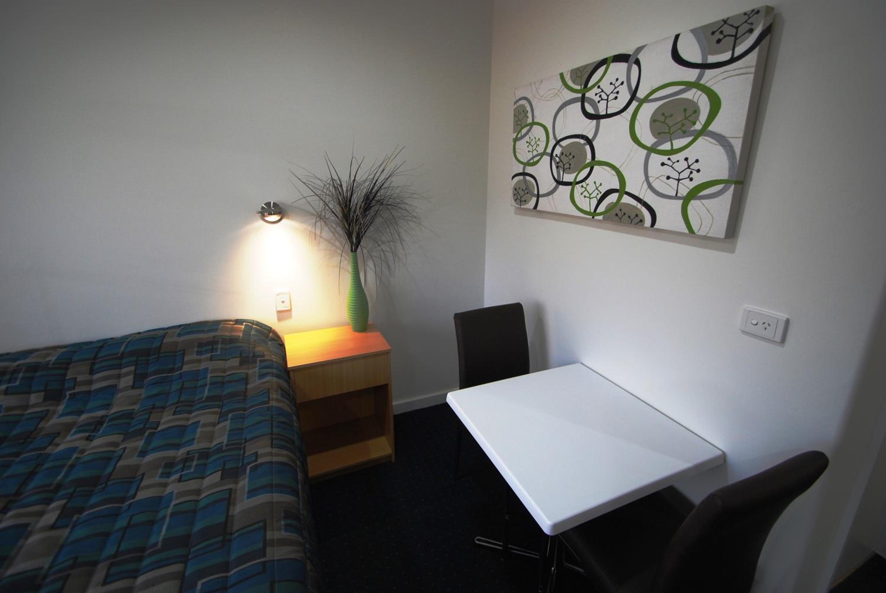Executive Room - Photo 2