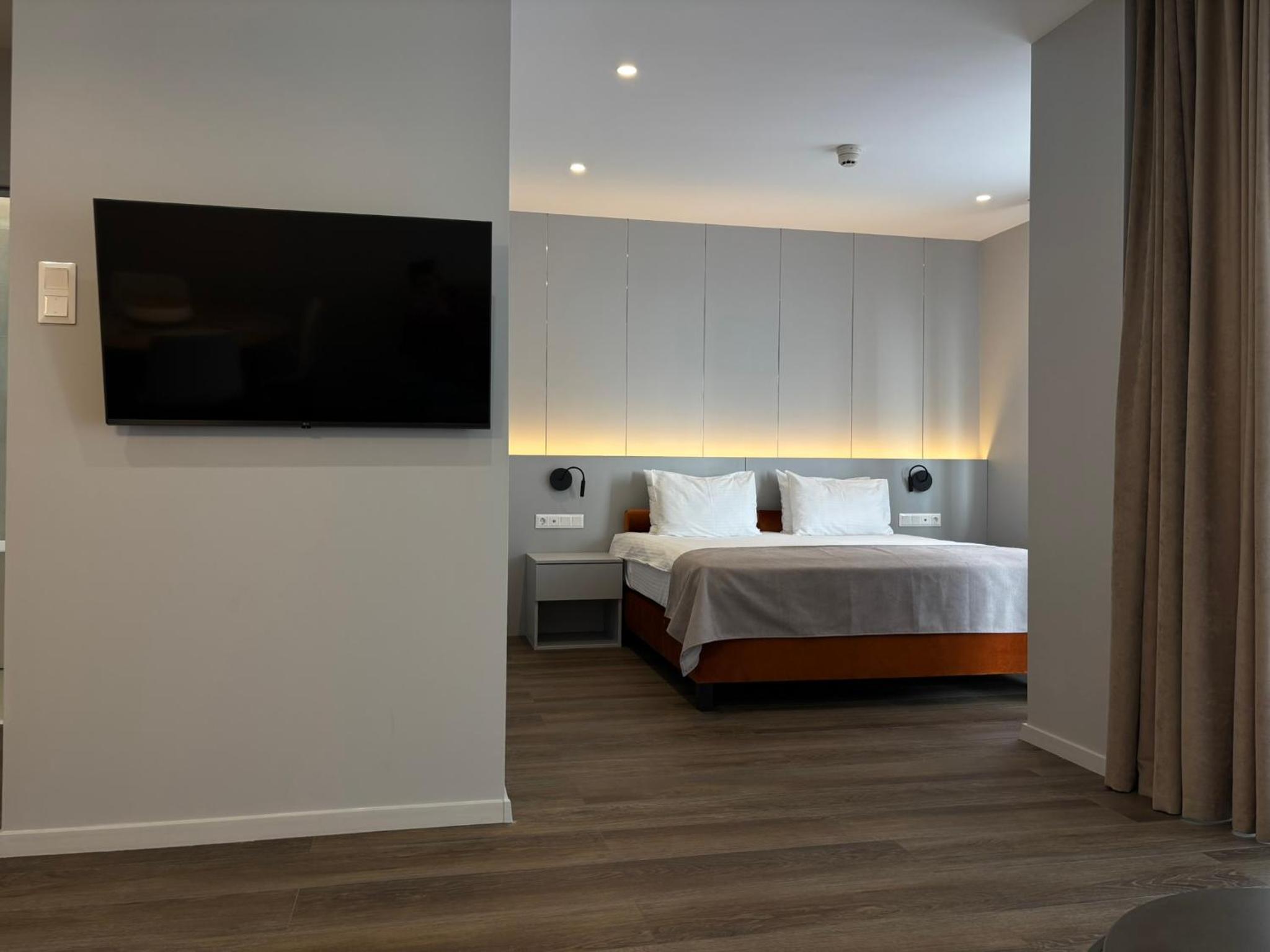 Deluxe Suite photo 3