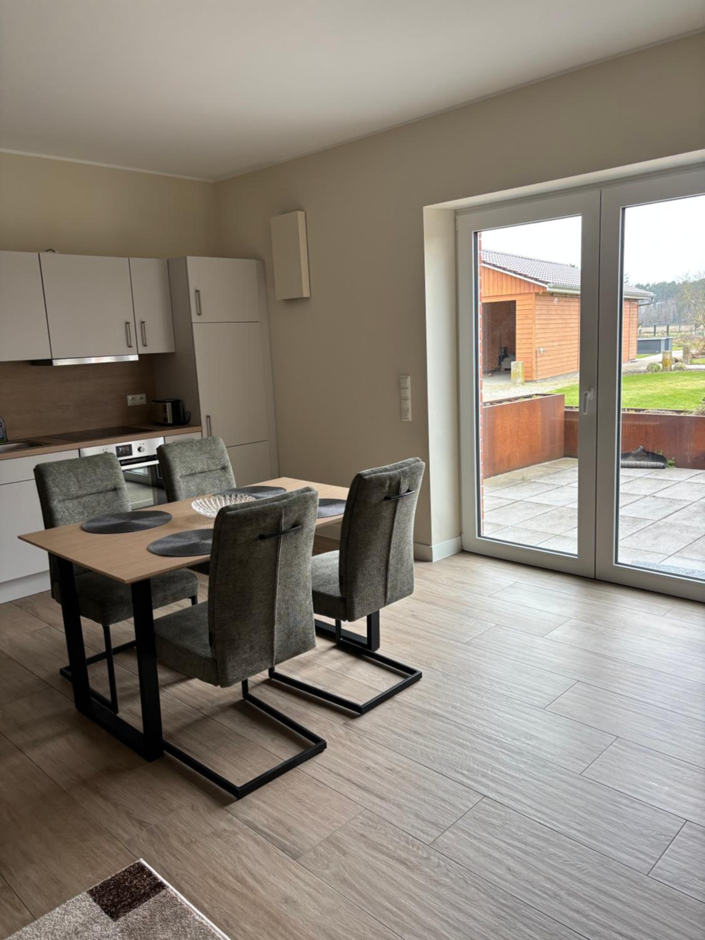 Deluxe Double or Twin Room with Garden View photo 2