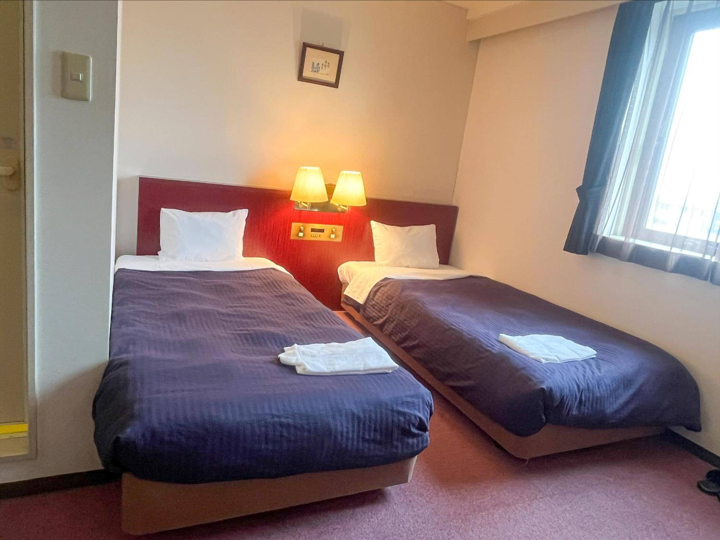 Twin Room - Main Building - Non- Smoking