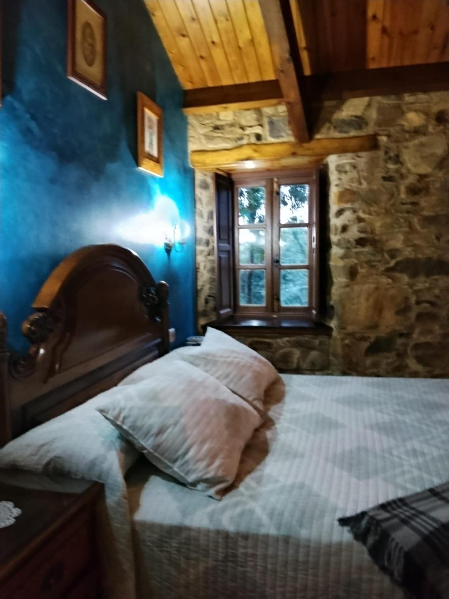 Double Room with Private Bathroom photo 2