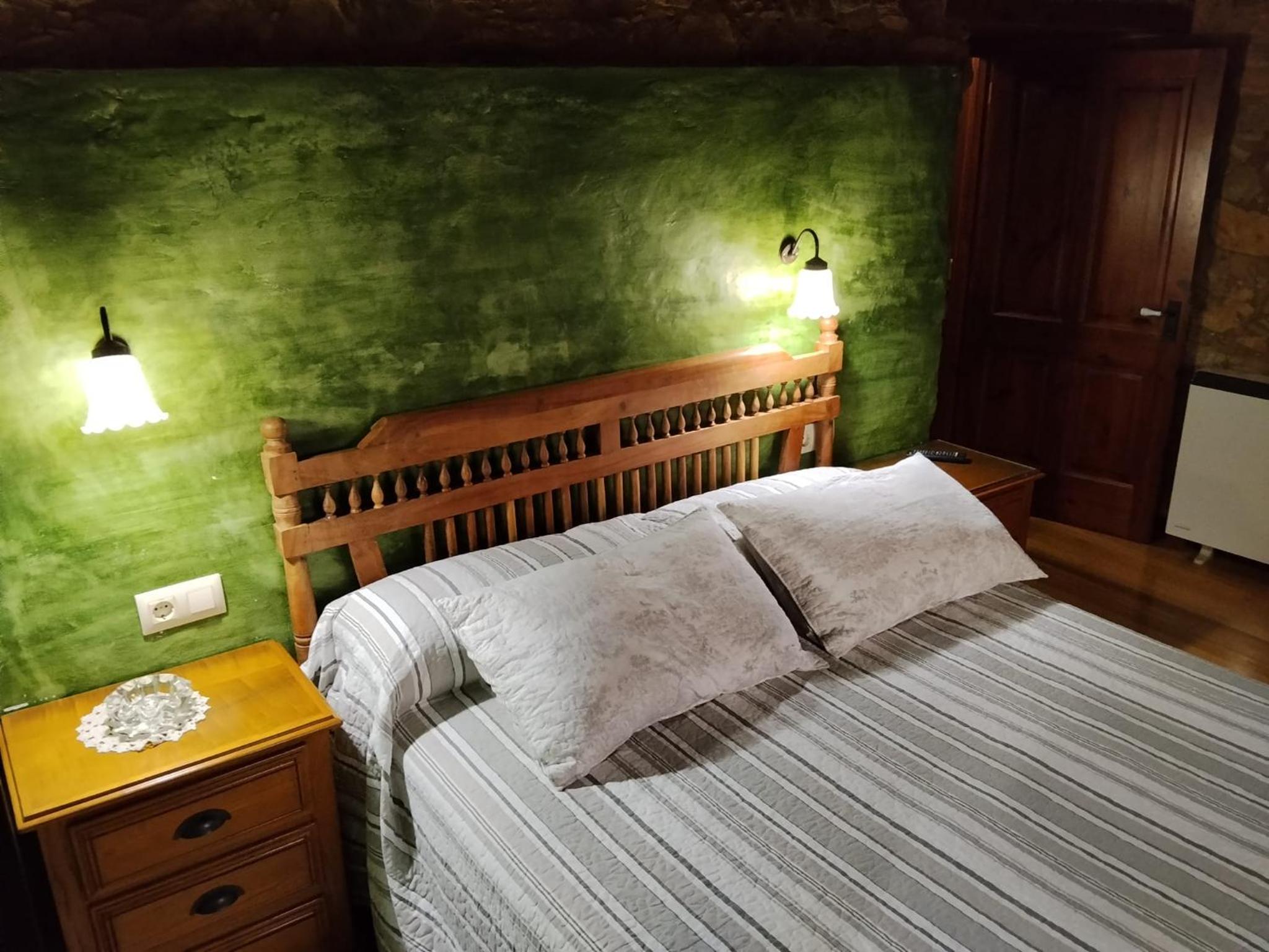 Double Room with Private Bathroom photo 2