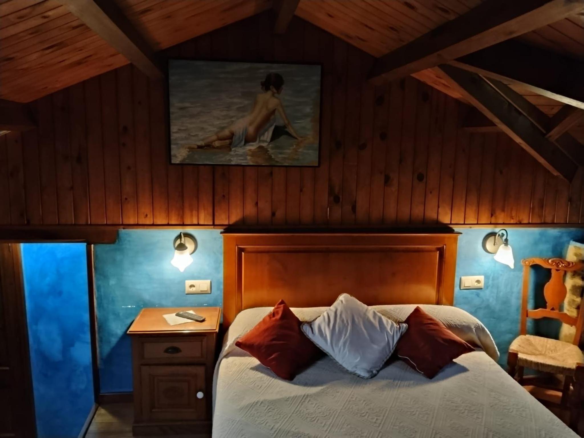Double Room with Private Bathroom photo 3