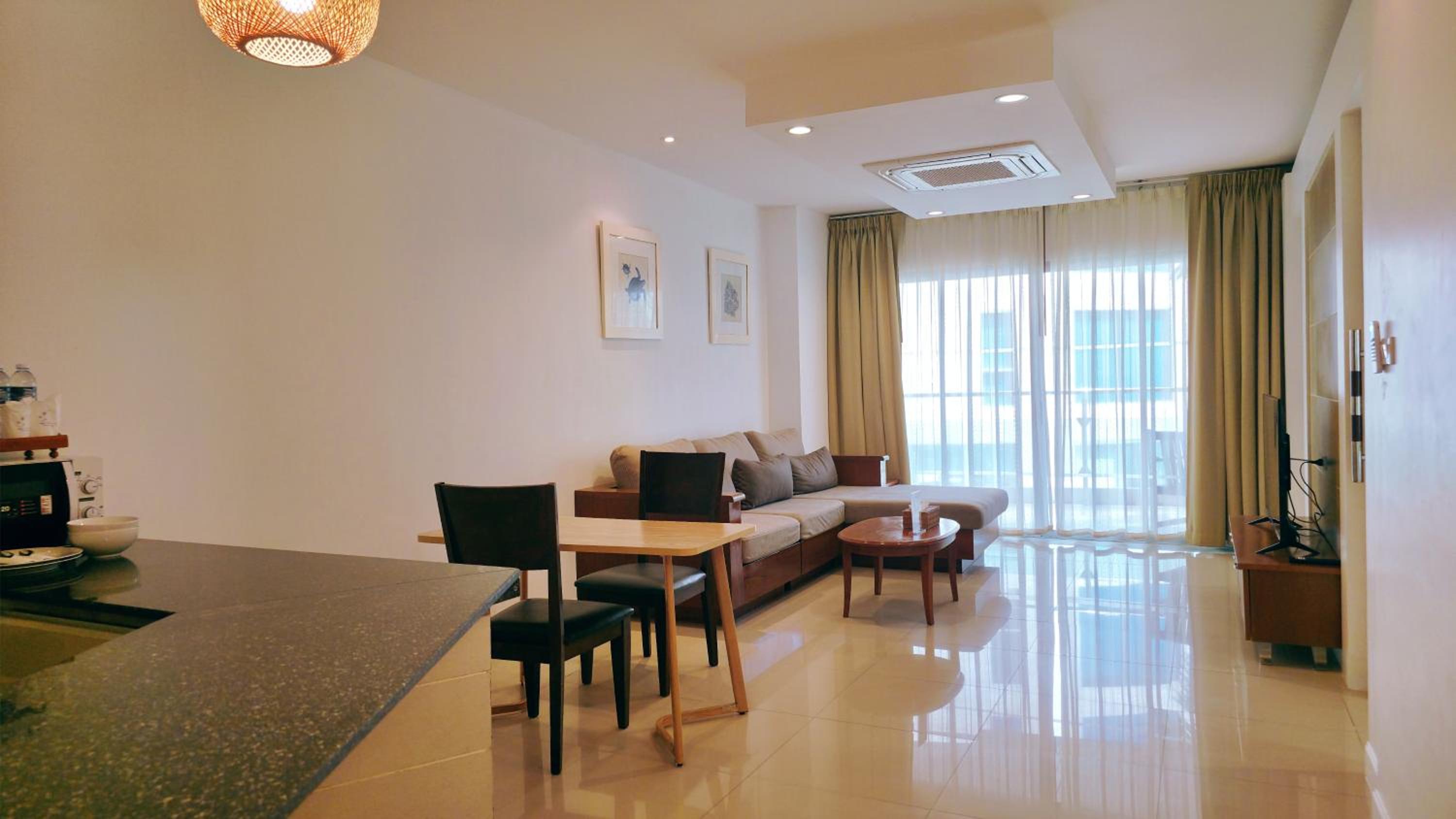 Suite with City View photo 2