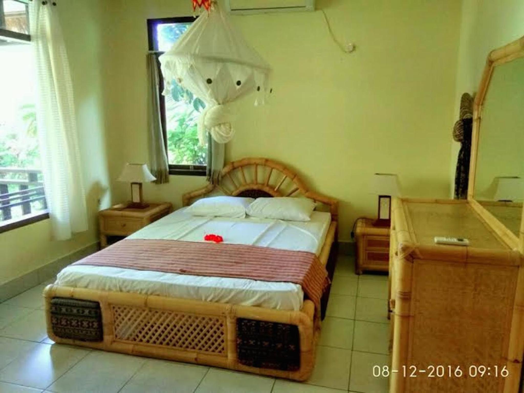 Deluxe Family Suite photo 1