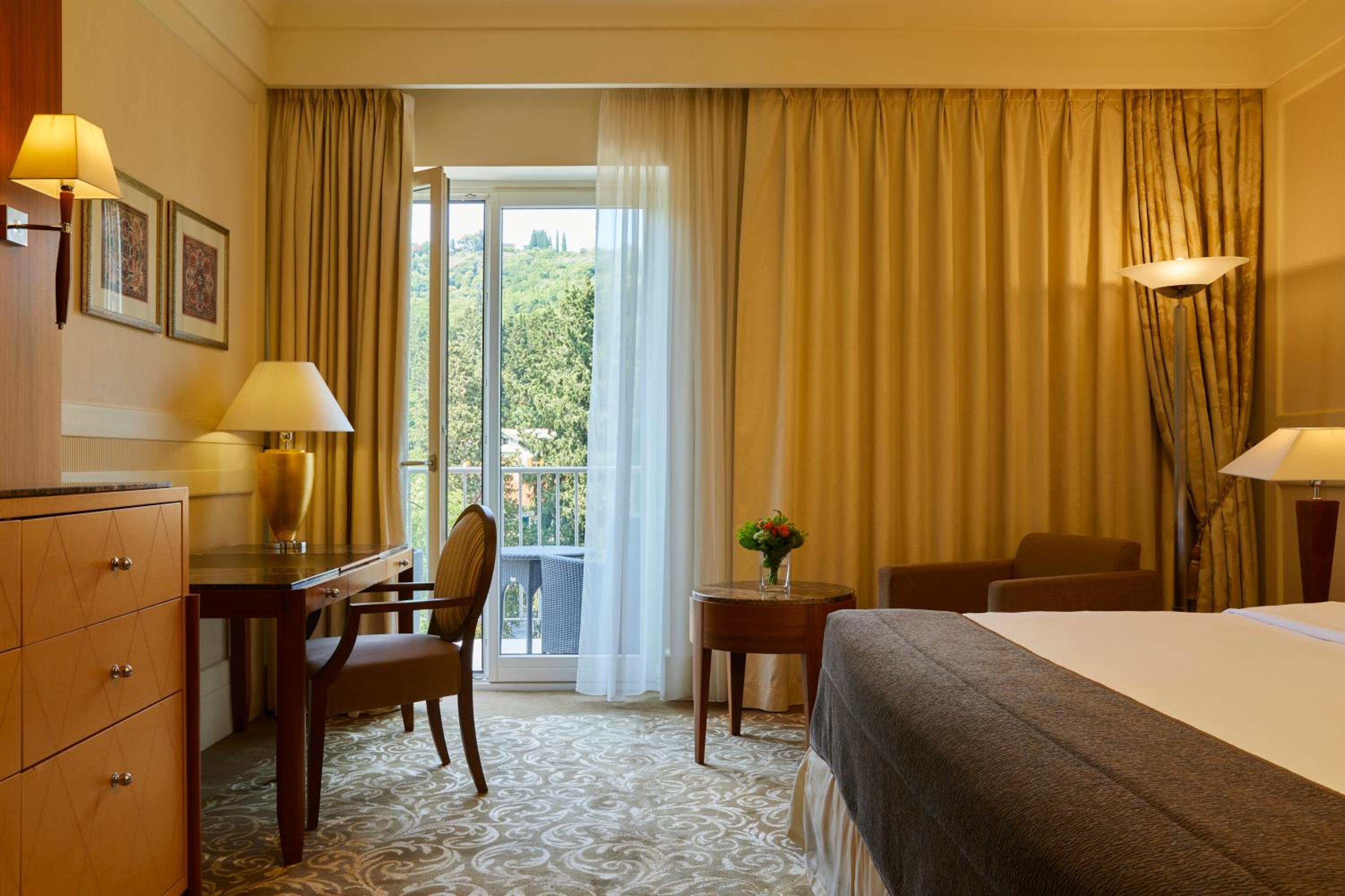 Standard Room - Photo 2