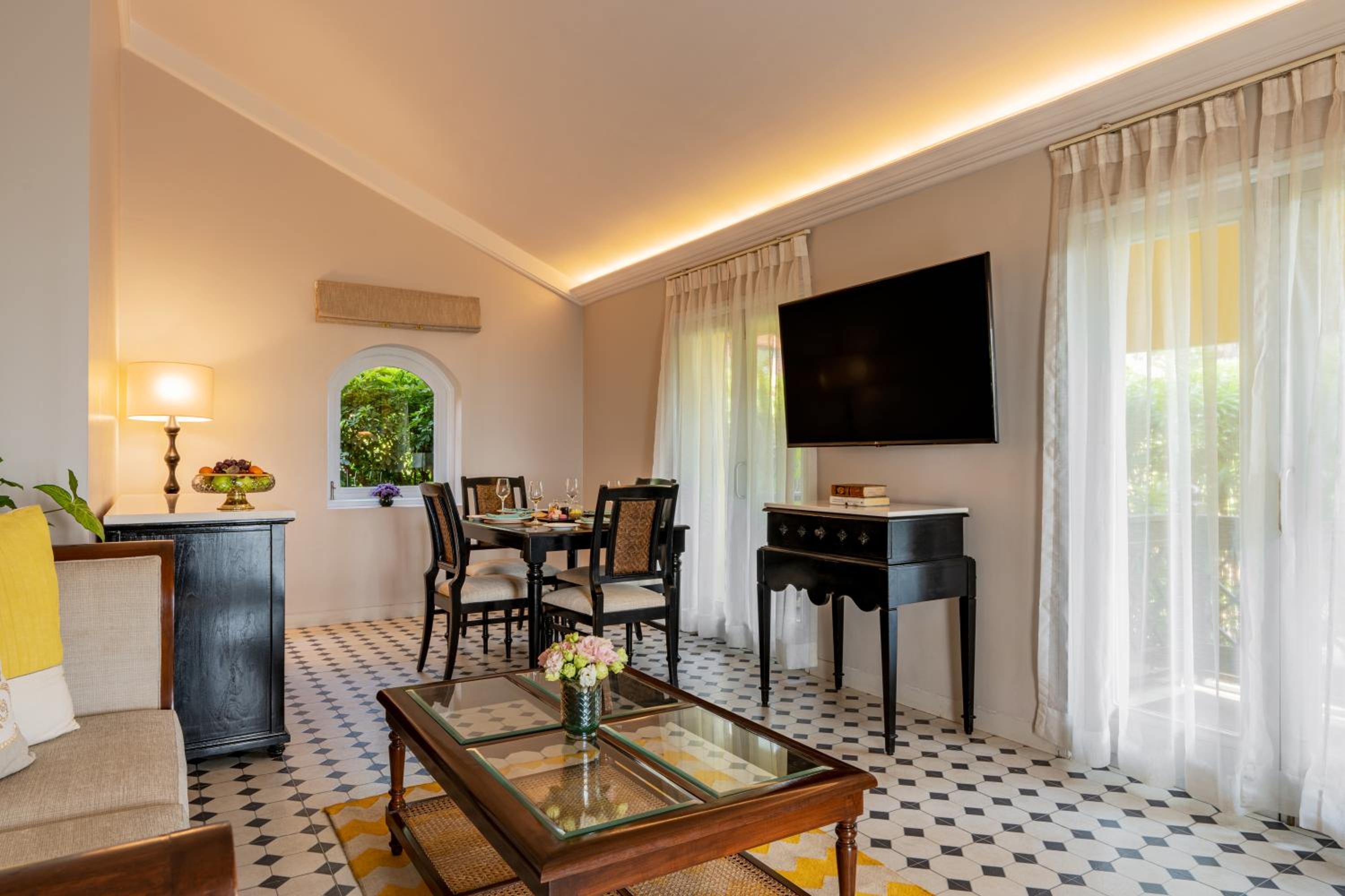 Triple Room