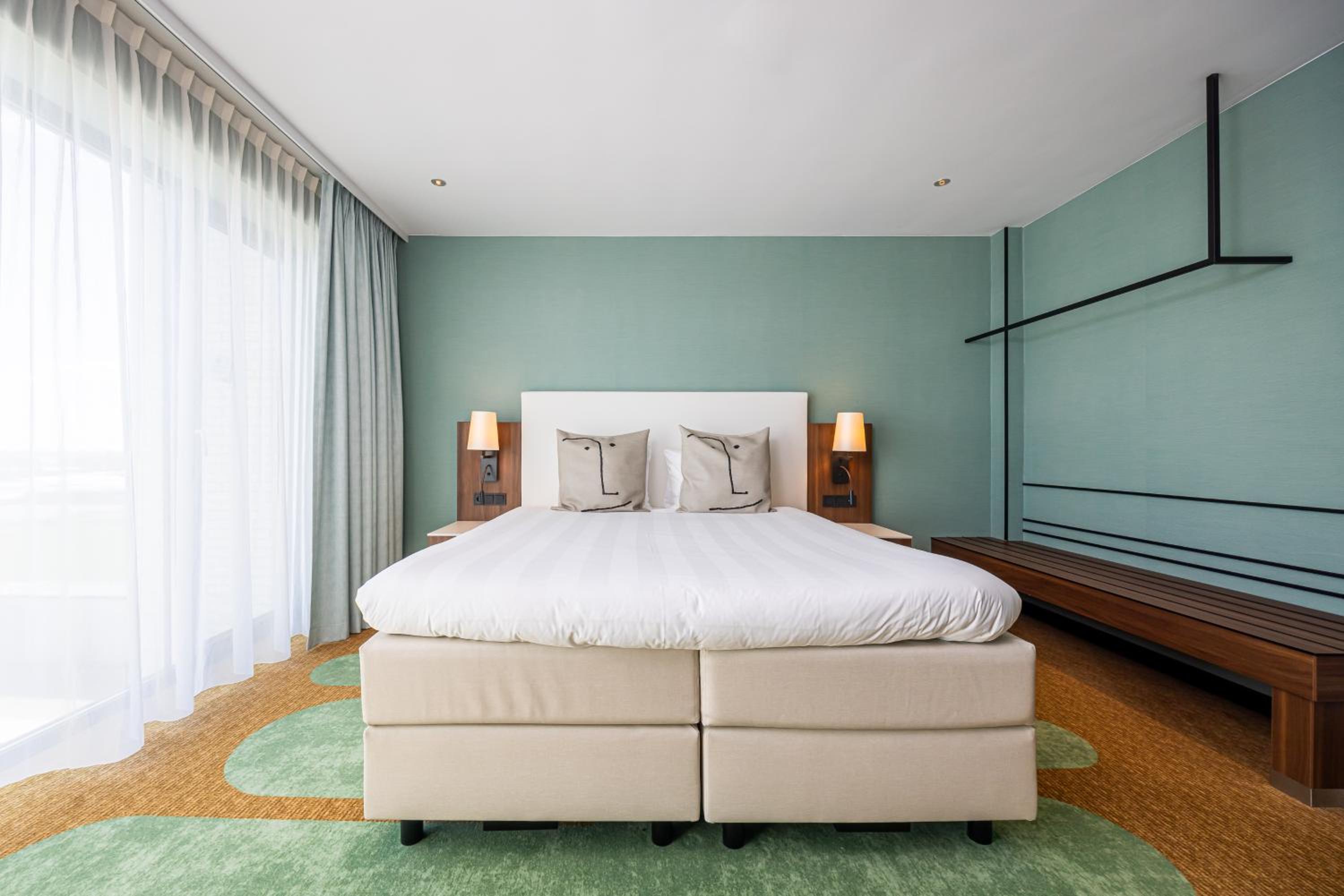 Deluxe Quadruple Room