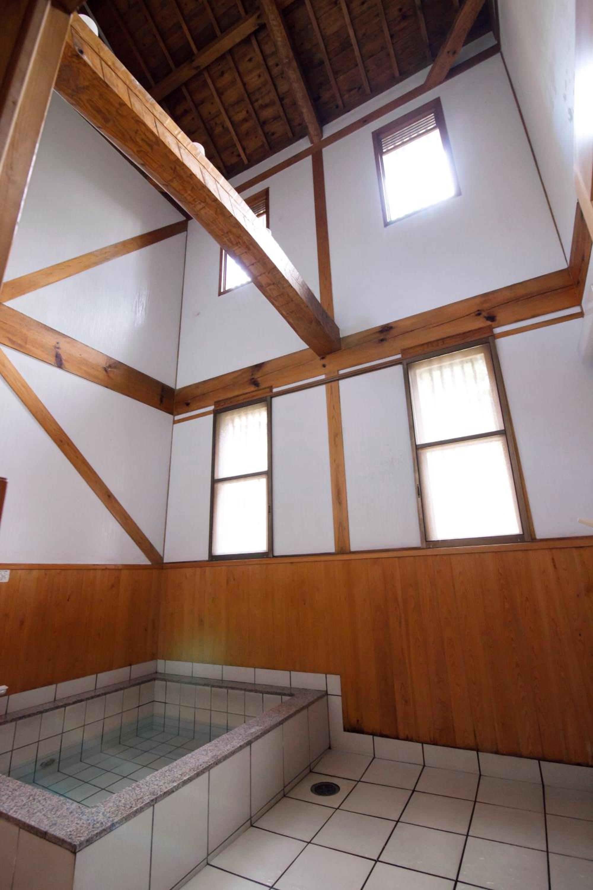 Japanese-Style Standard Family Room photo 2