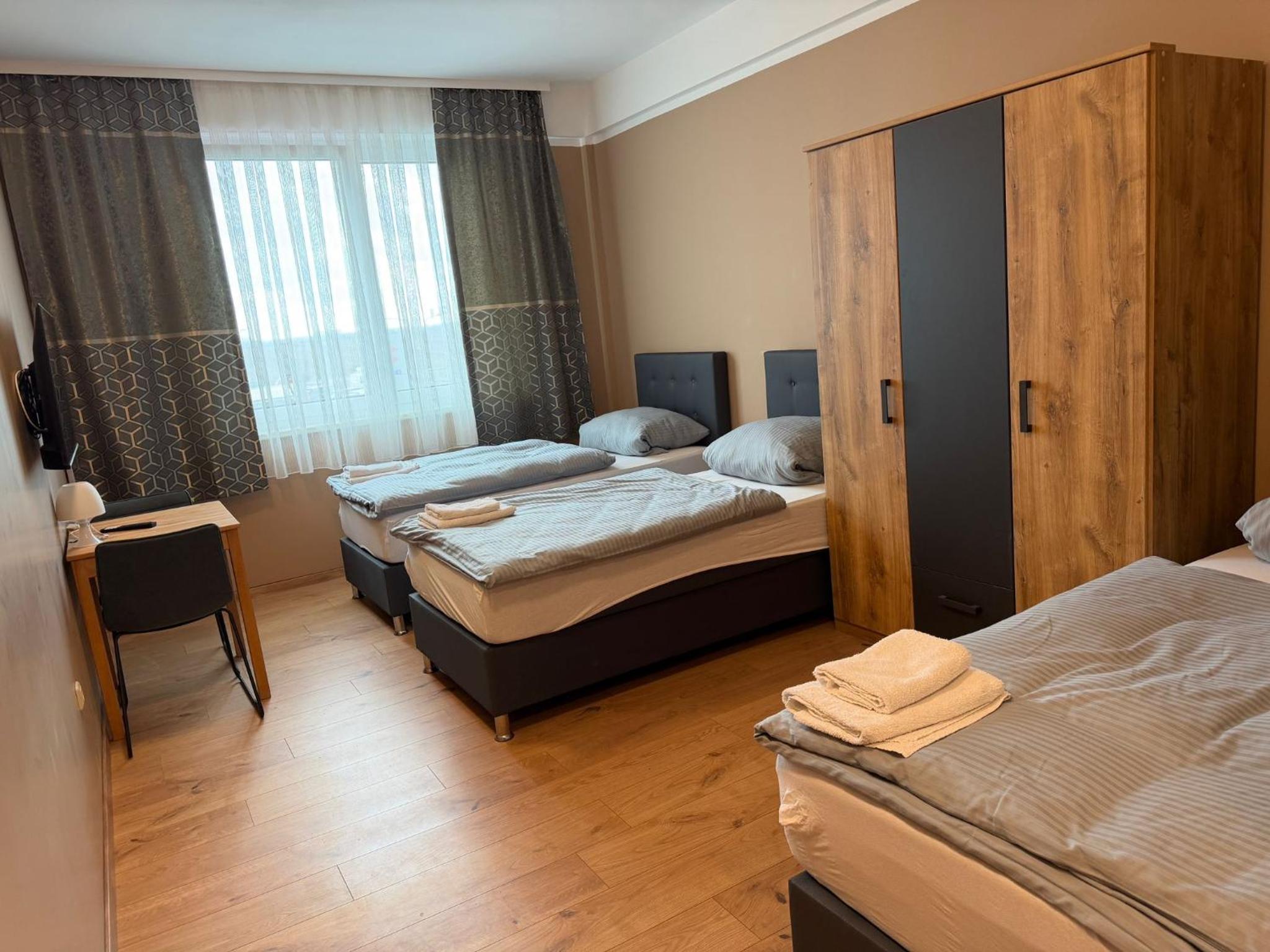 Triple Room with Bathroom photo 3