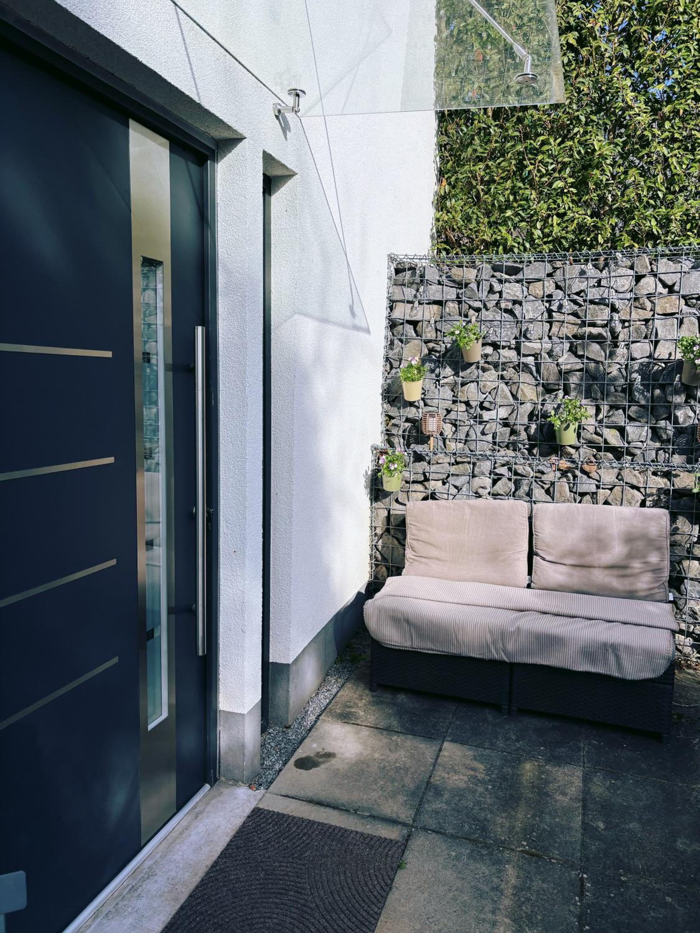 One-Bedroom Apartment with Terrace photo 1