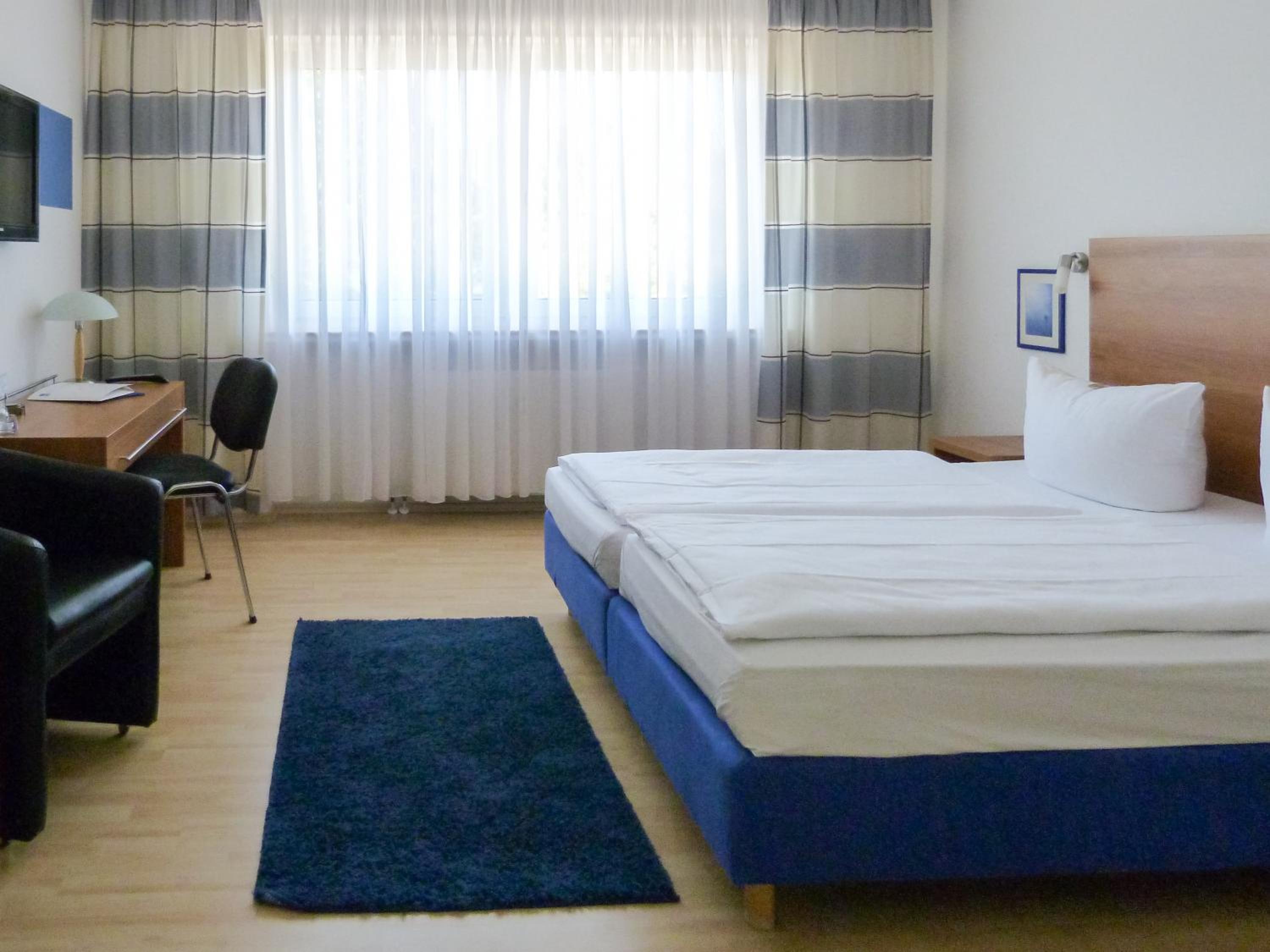 Double or Twin Room photo 2