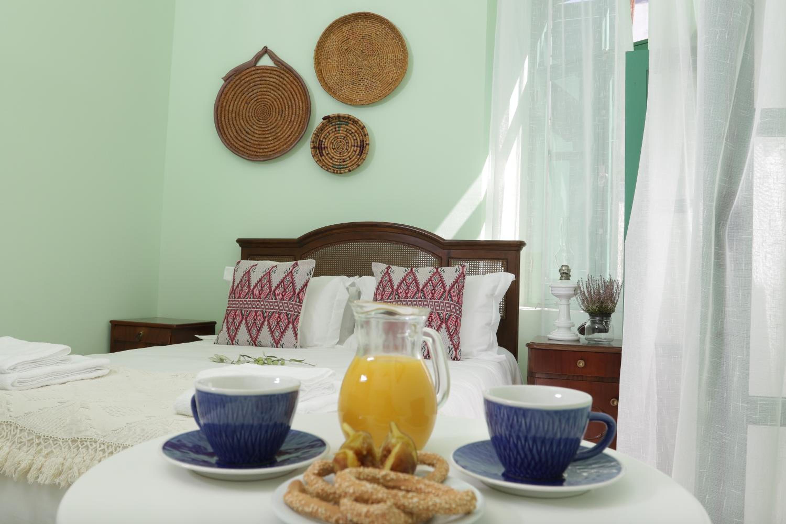 Double or Twin Room photo 2