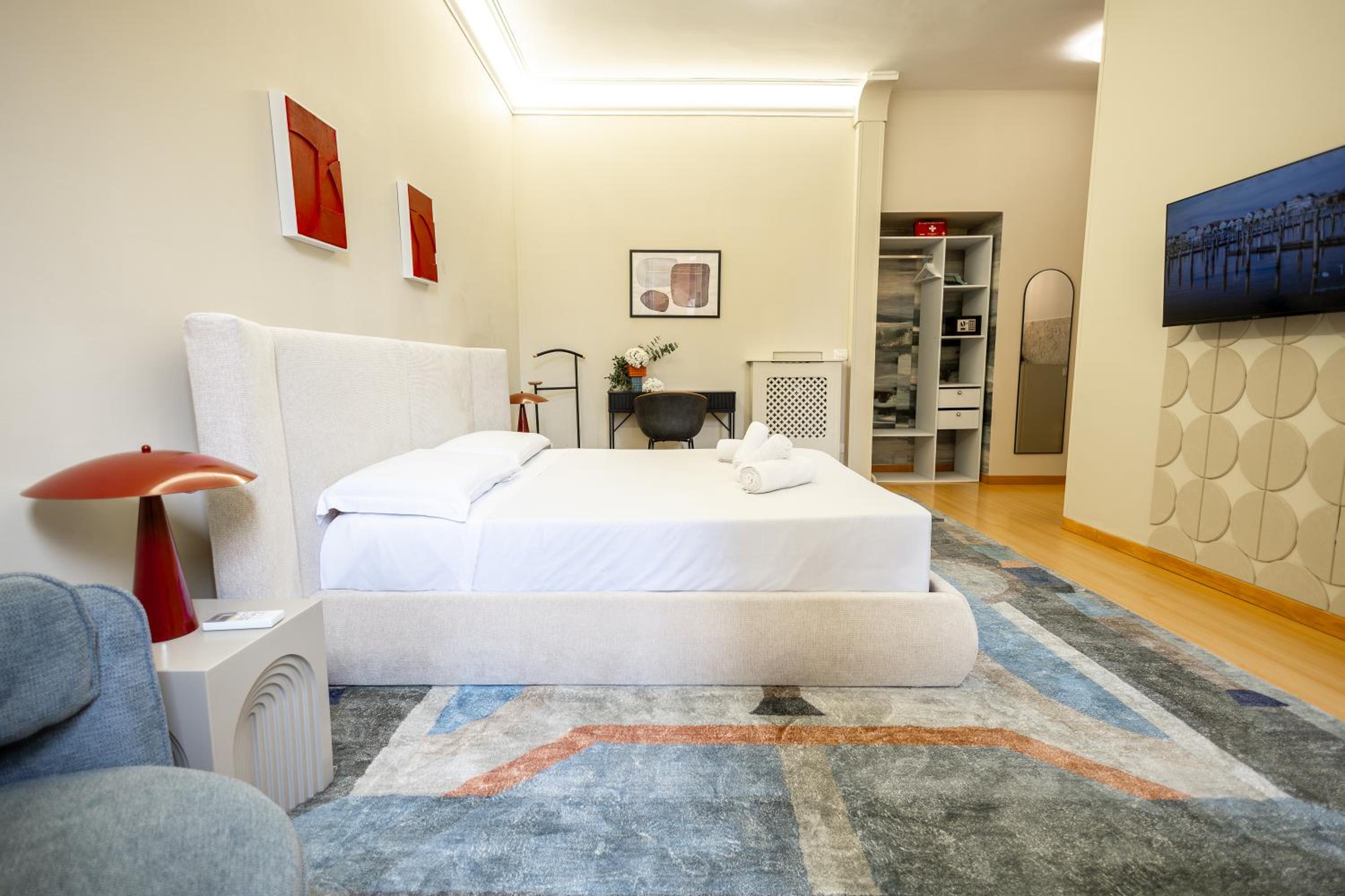 Apartment photo 3