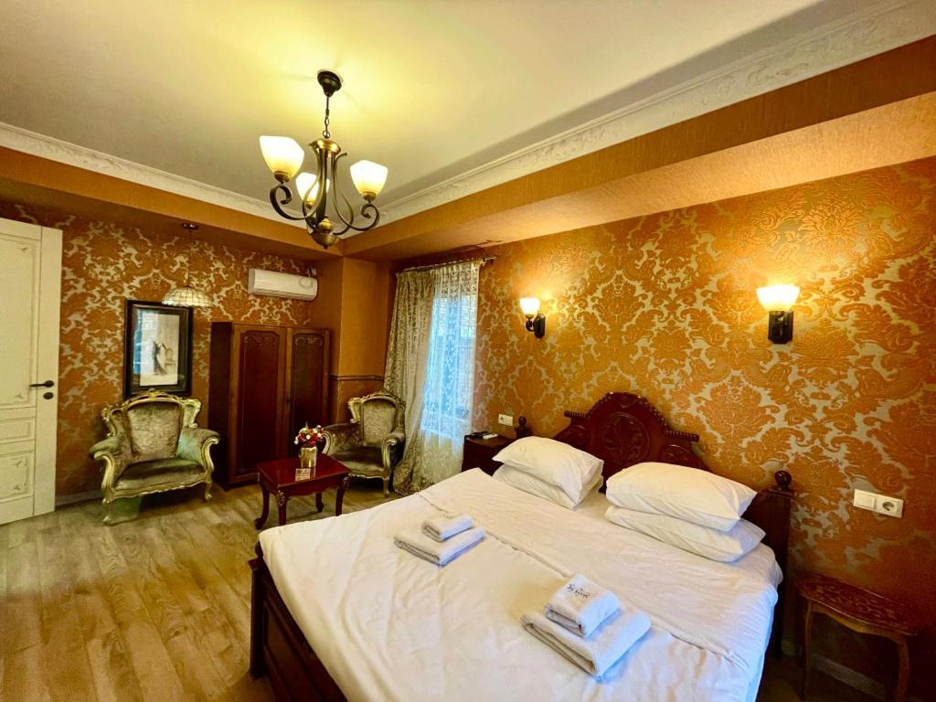 King Room with Balcony photo 3