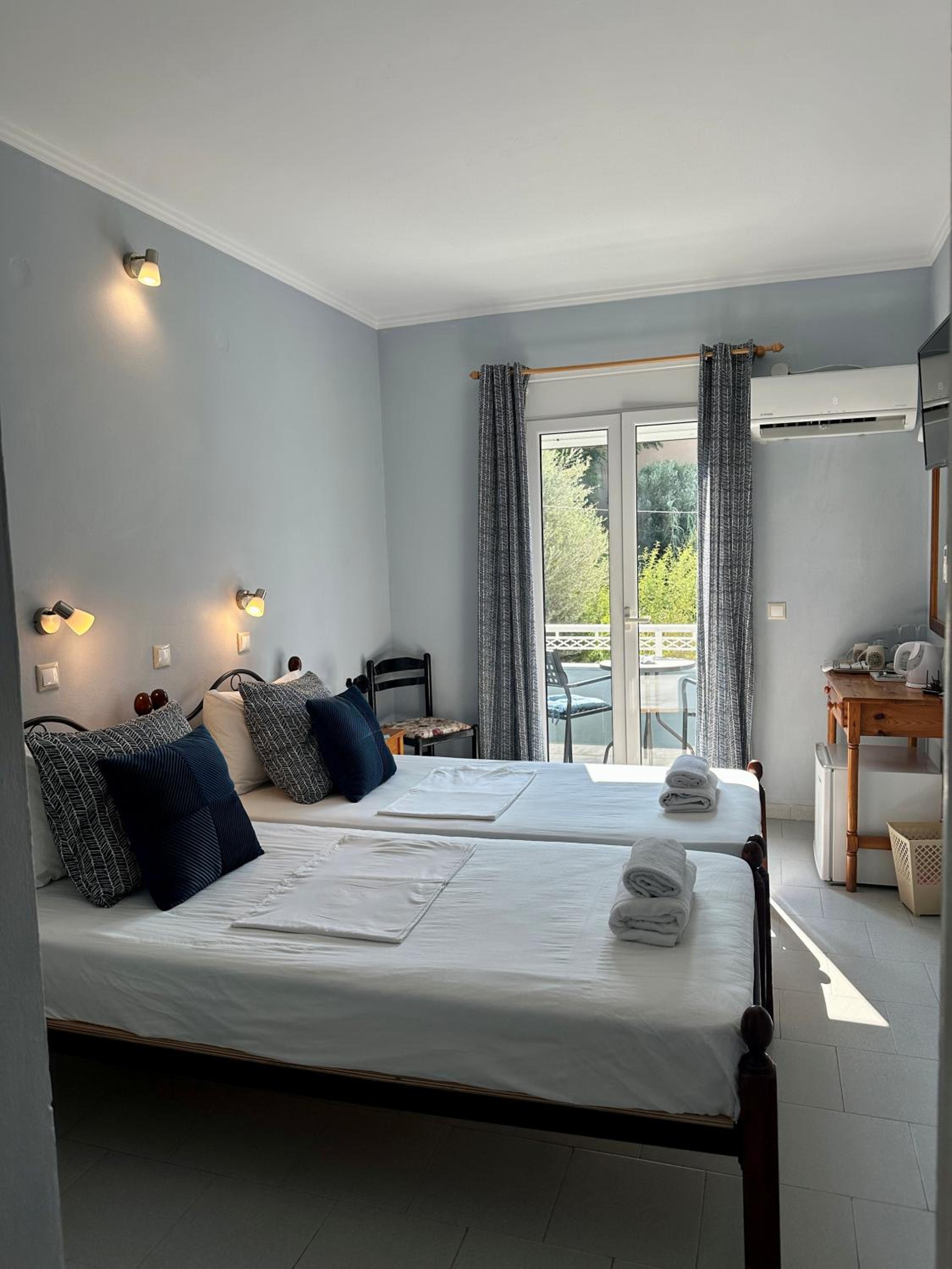 Double Room with Balcony photo 1