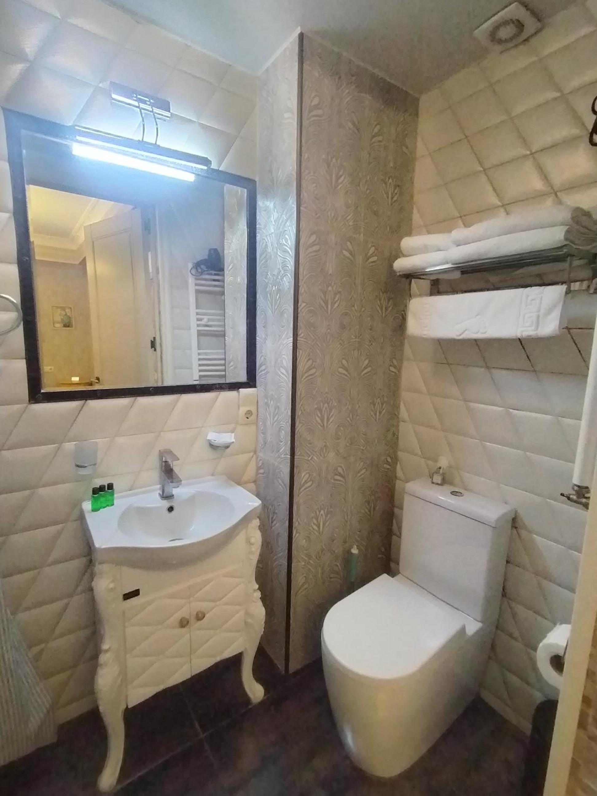 Standard Double Room photo 1