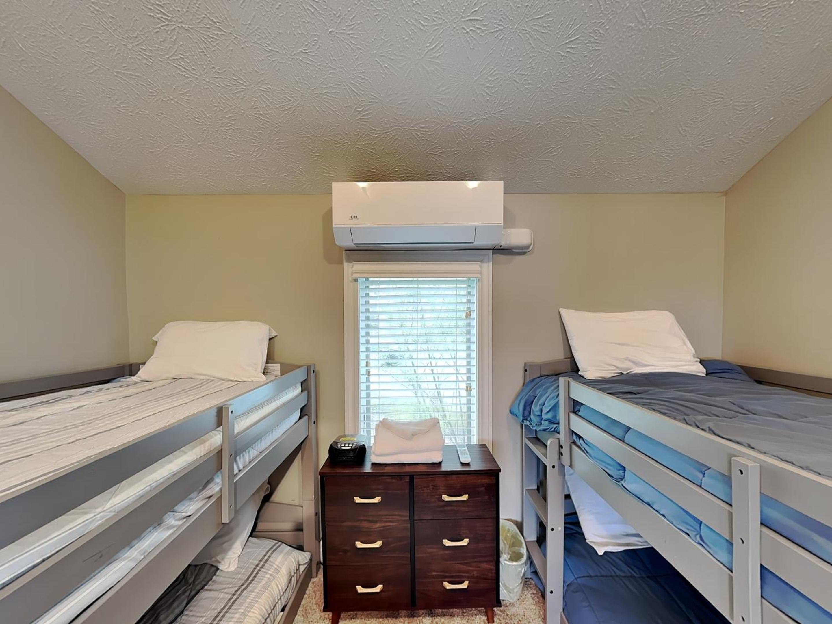 Four-Bedroom House photo 1