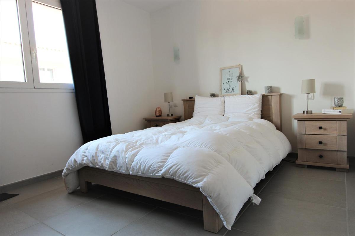 Two-Bedroom Apartment with 2 double bed - Park 2 photo 2