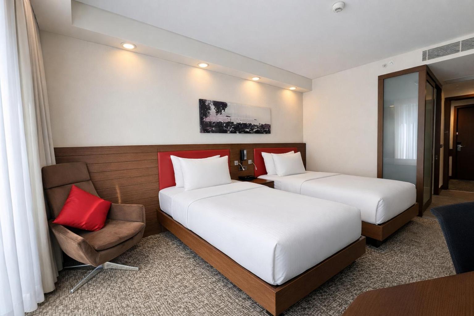 Twin Room with Fridge - Non Smoking