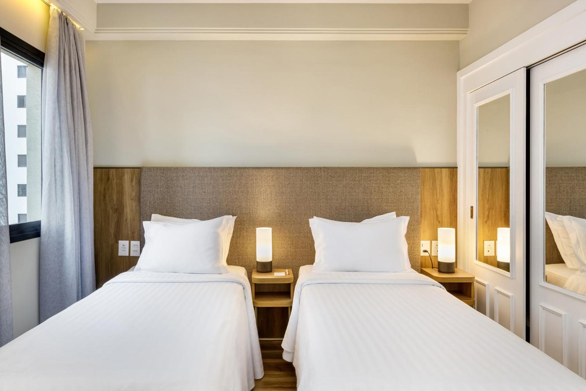 Standard Double Suite