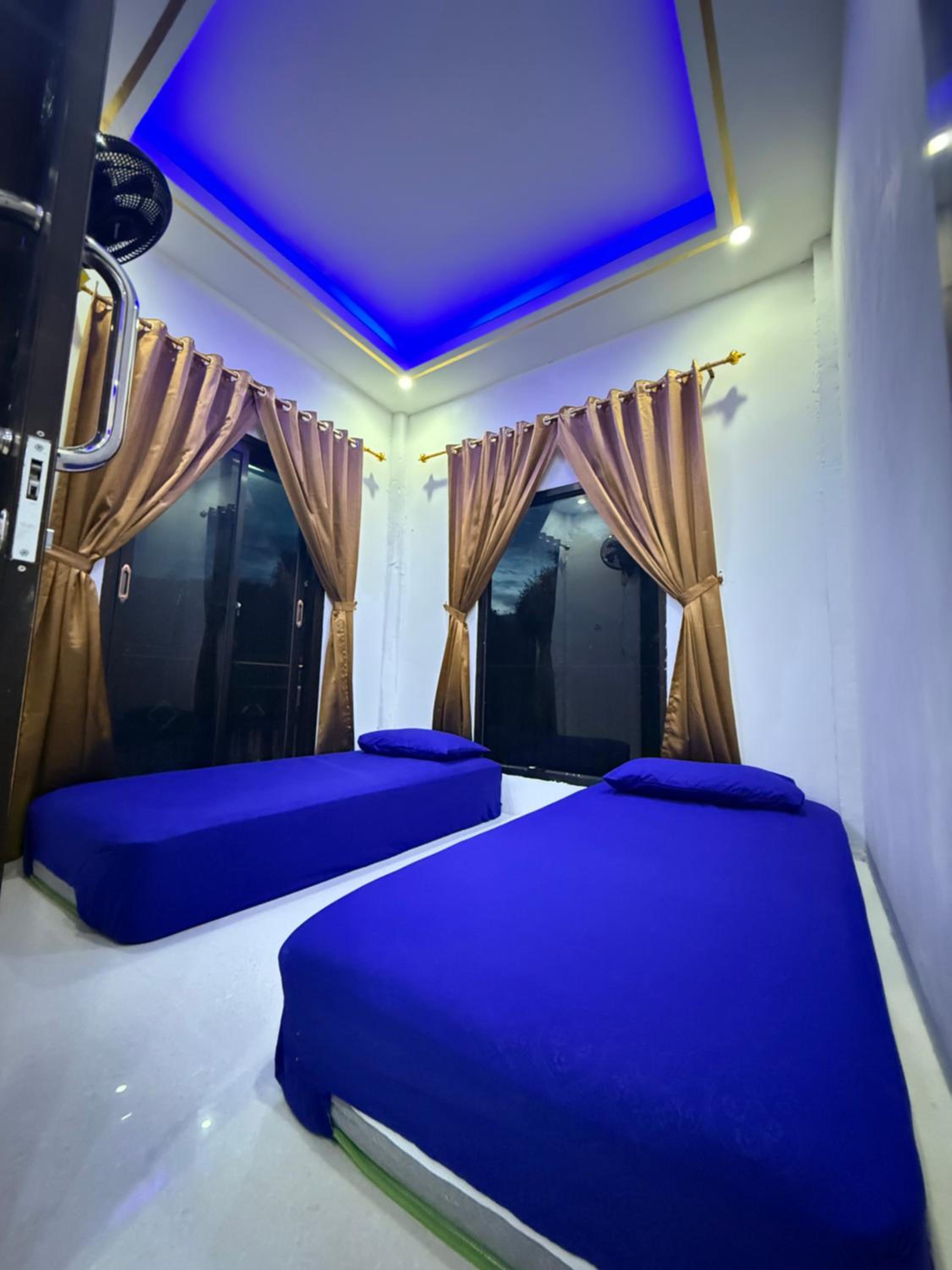 Superior Double or Twin Room with Mountain View photo 1