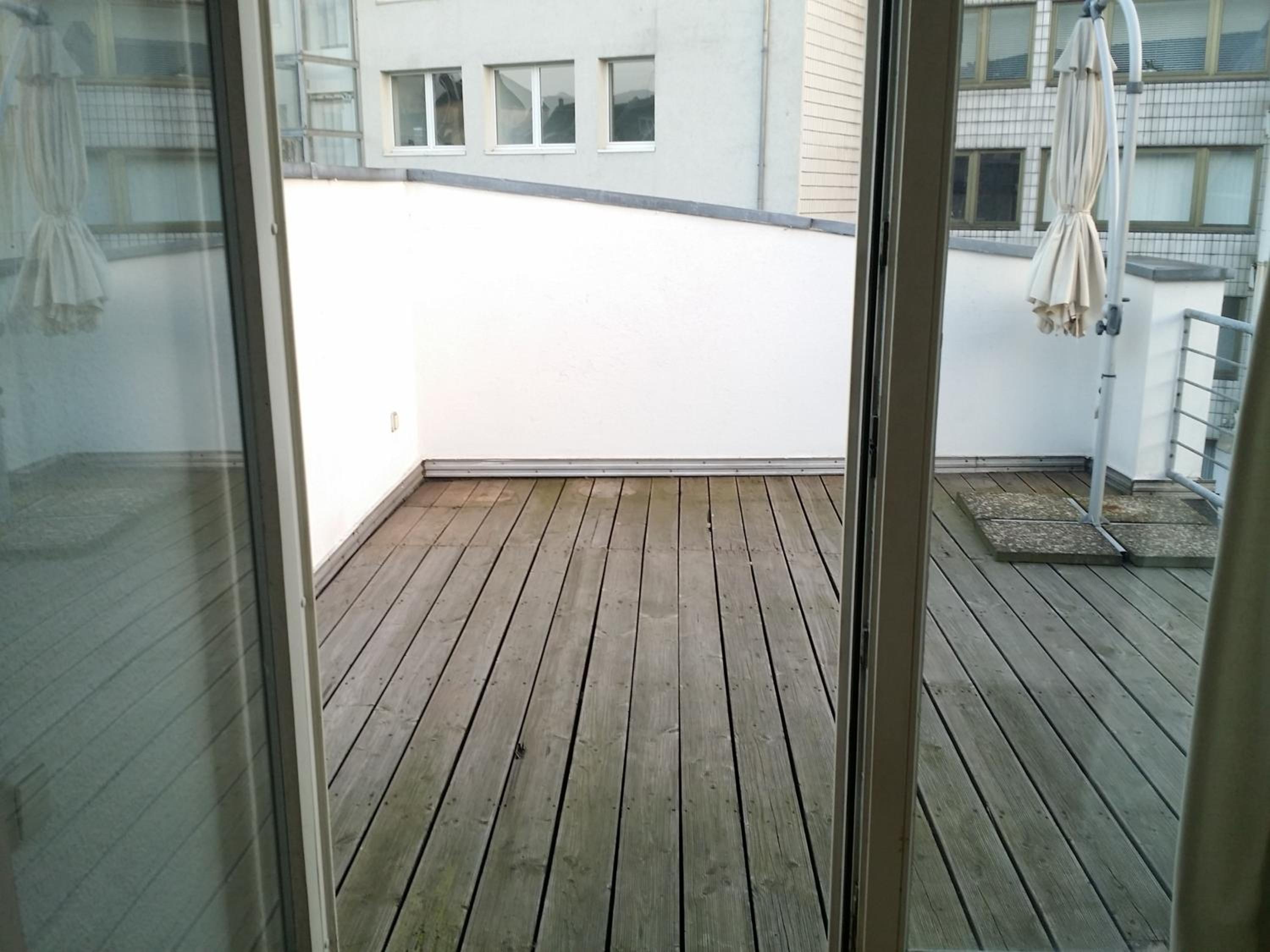 Maisonette Apartment with Terrace - Photo 29