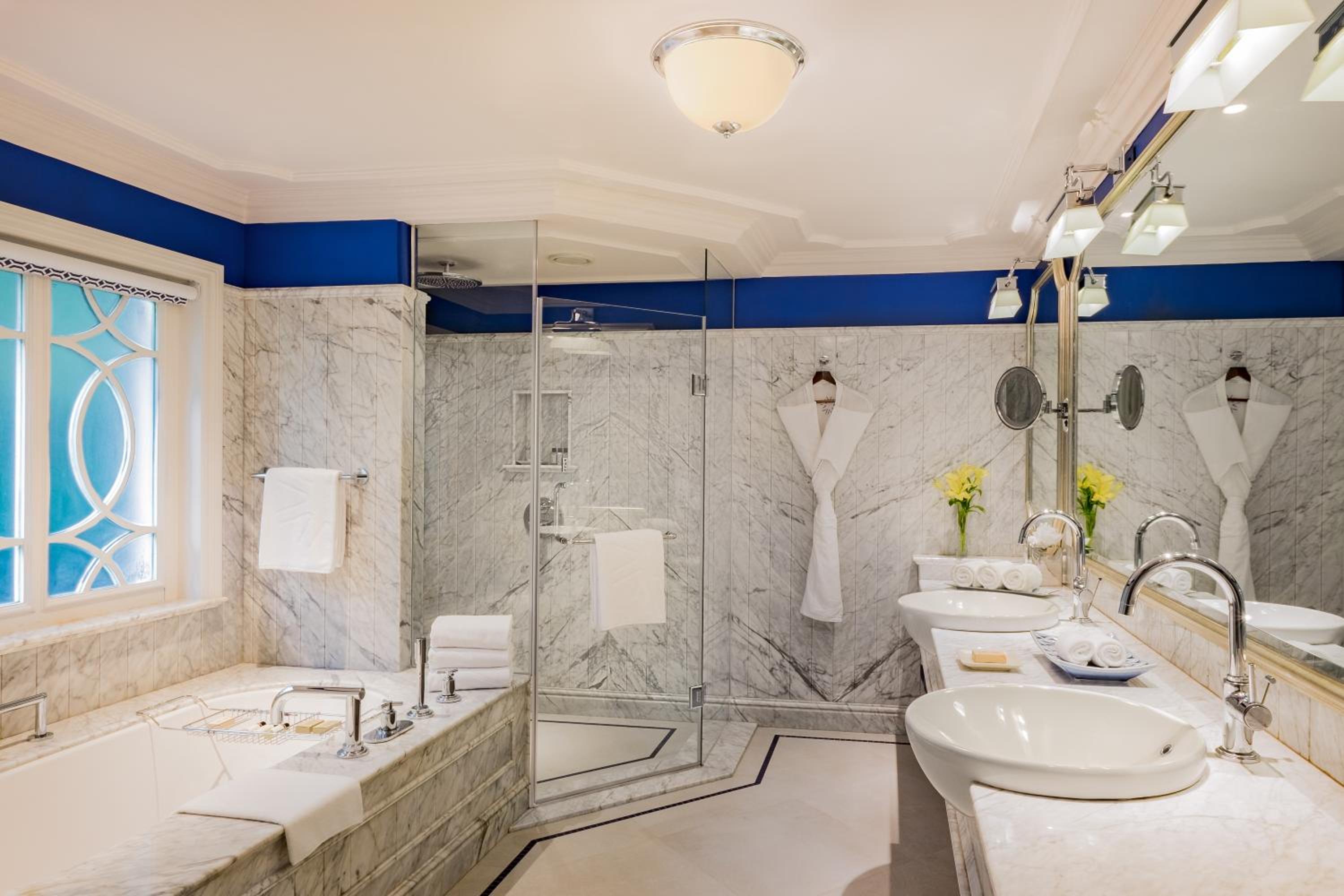 Hermitage Villa - Sea View - One Bedroom - 2 Way Airport transfers, Access to Hermitage Lounge, Cocktail Hours (6pm to 8pm), 15% Discount on Food & Beverages, SPA