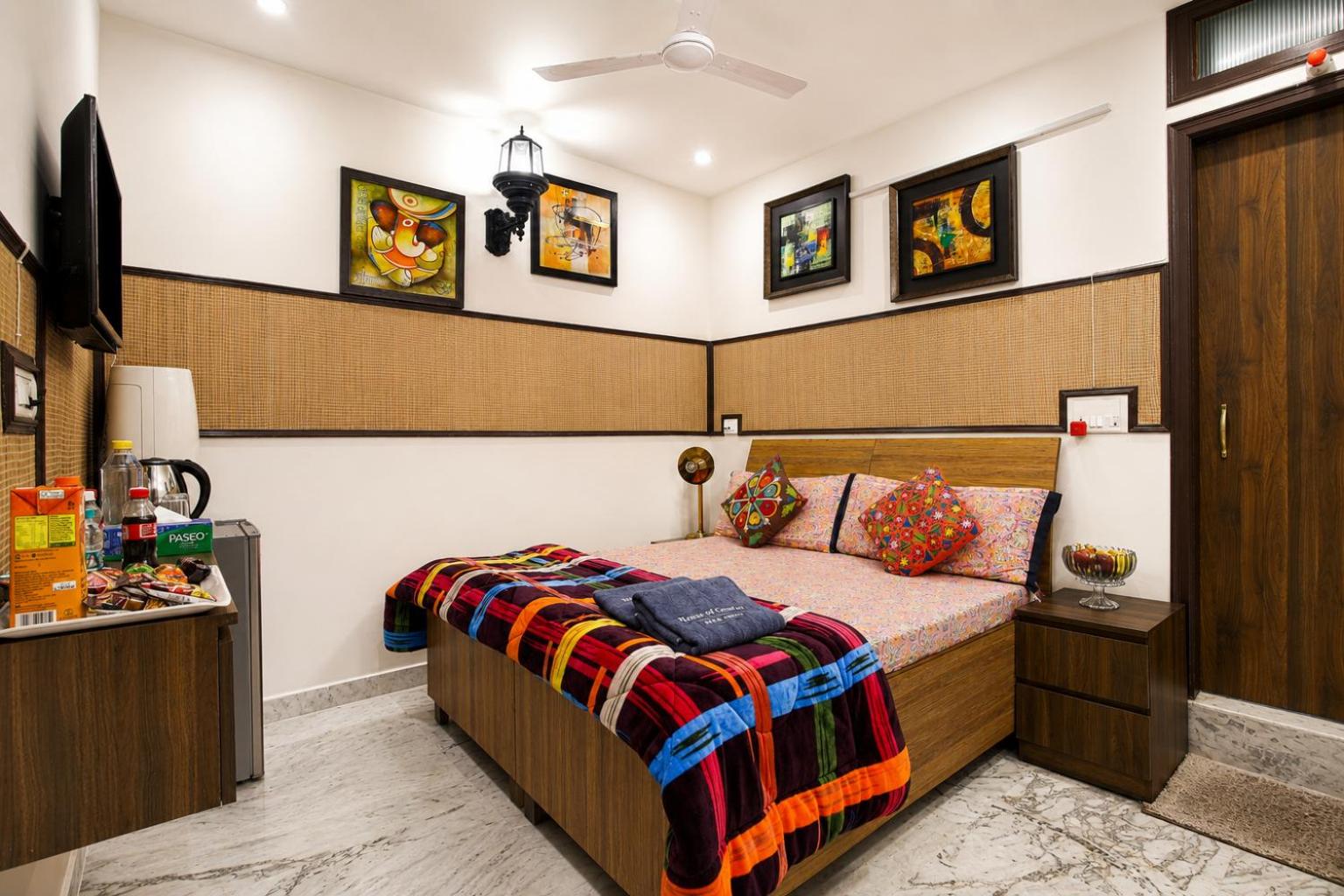 Single Bed in Female Dormitory Room