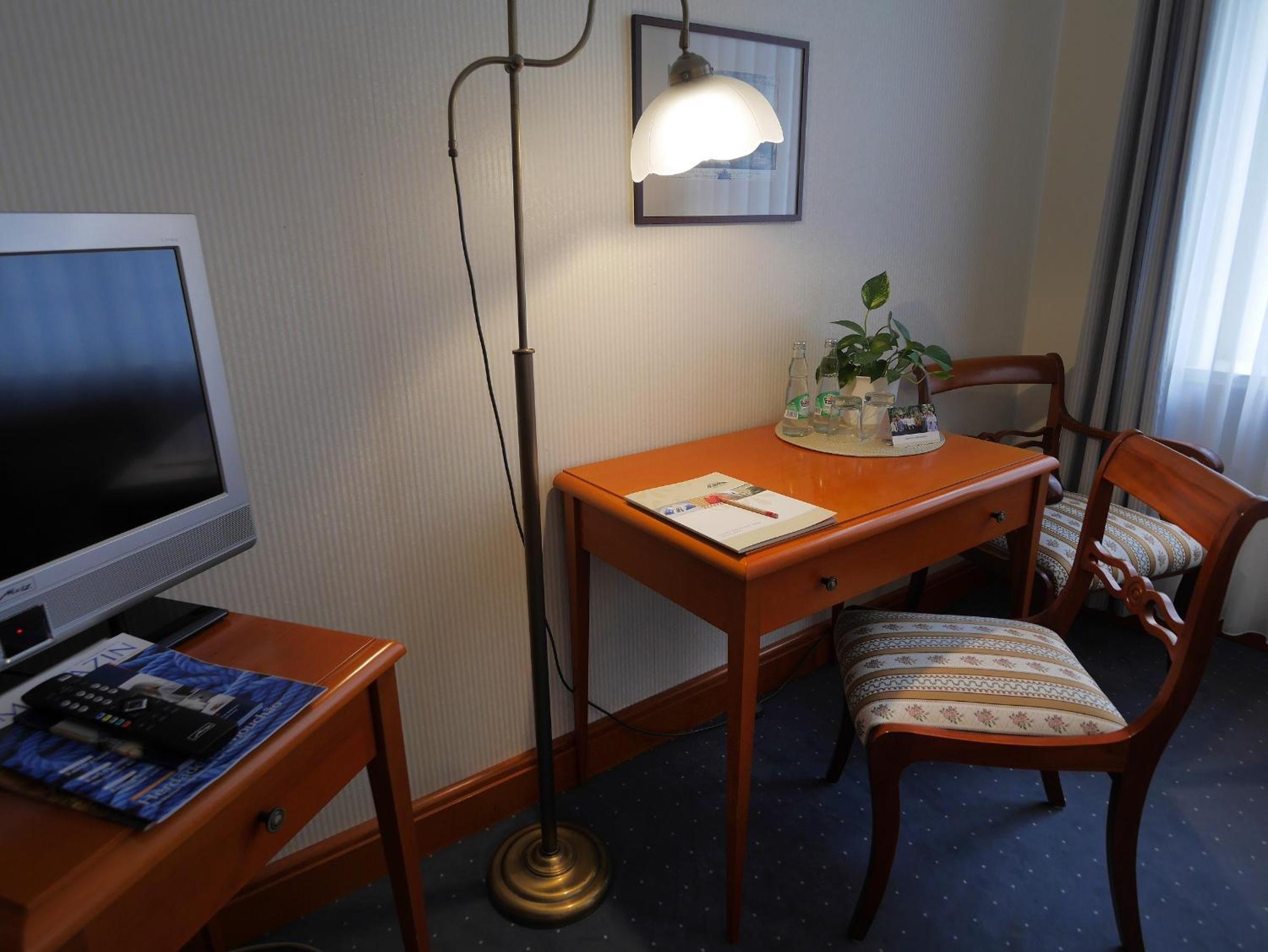 Doppelzimmer thumbnail 6