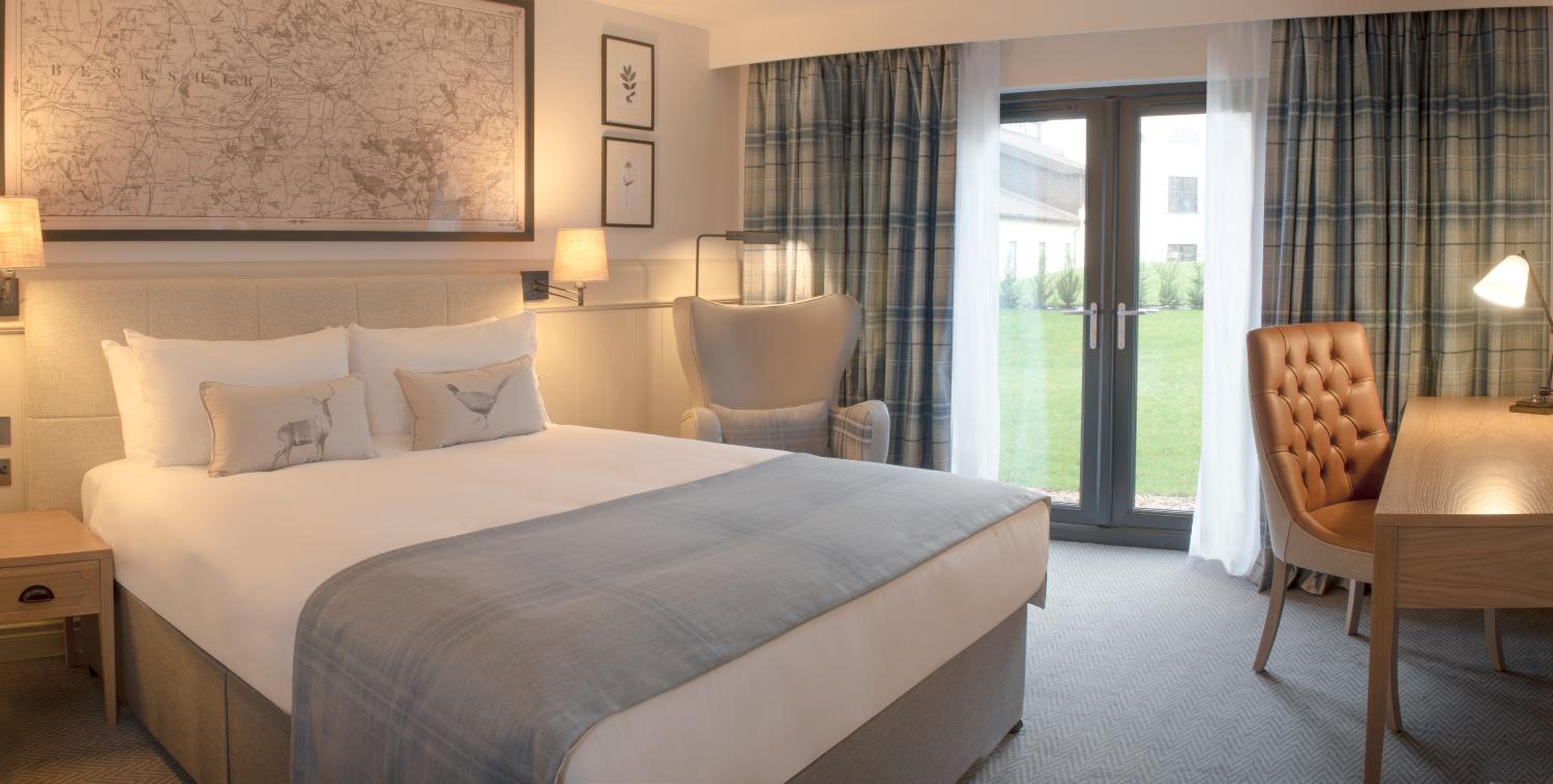 Double Room with View - Photo 1