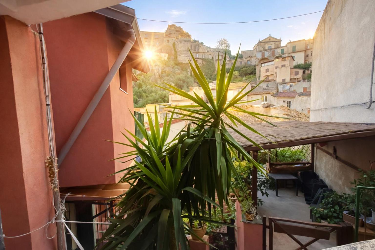 Economy Quadruple Room photo 3