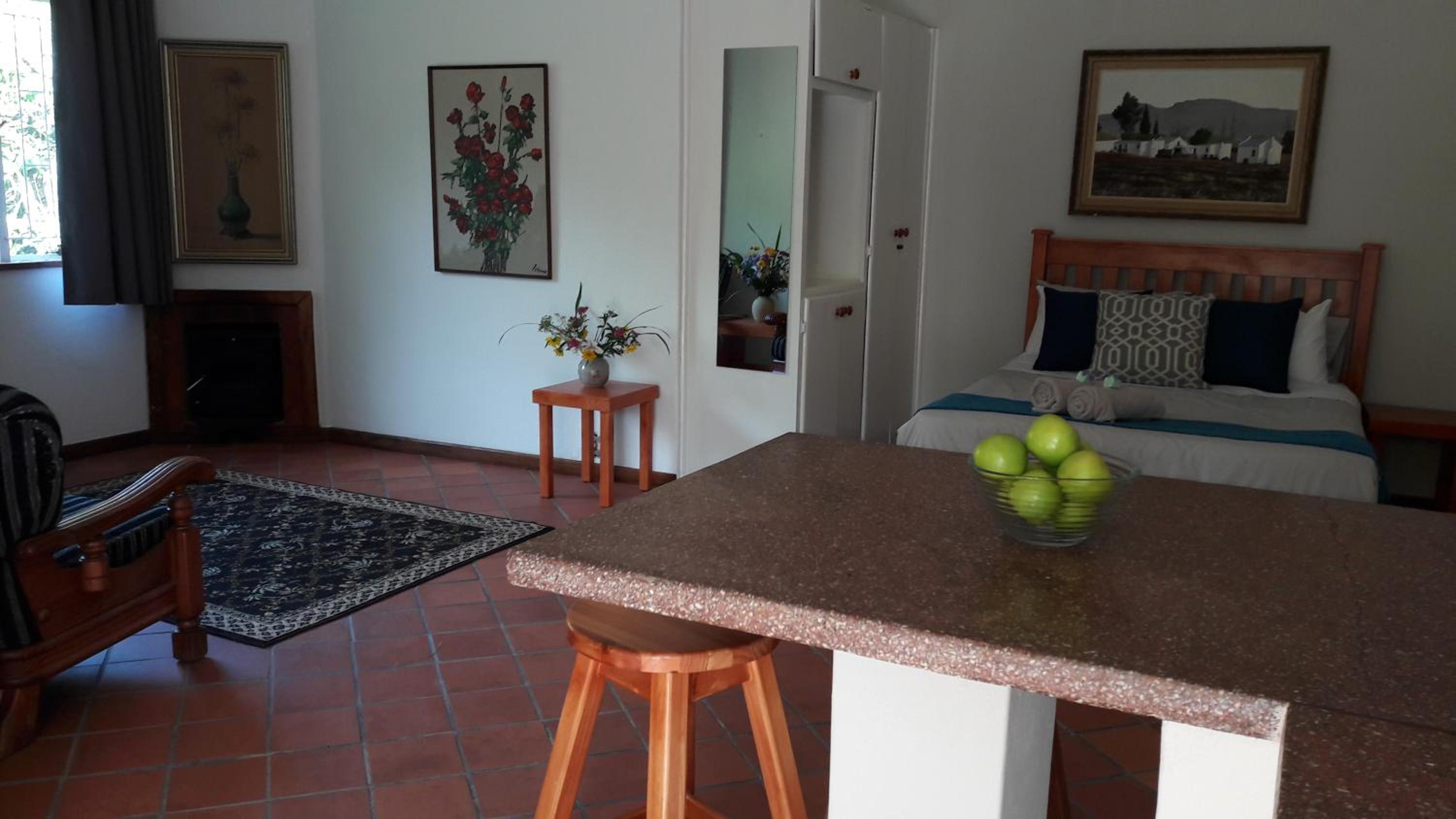 Double Room with Garden View - Photo 4