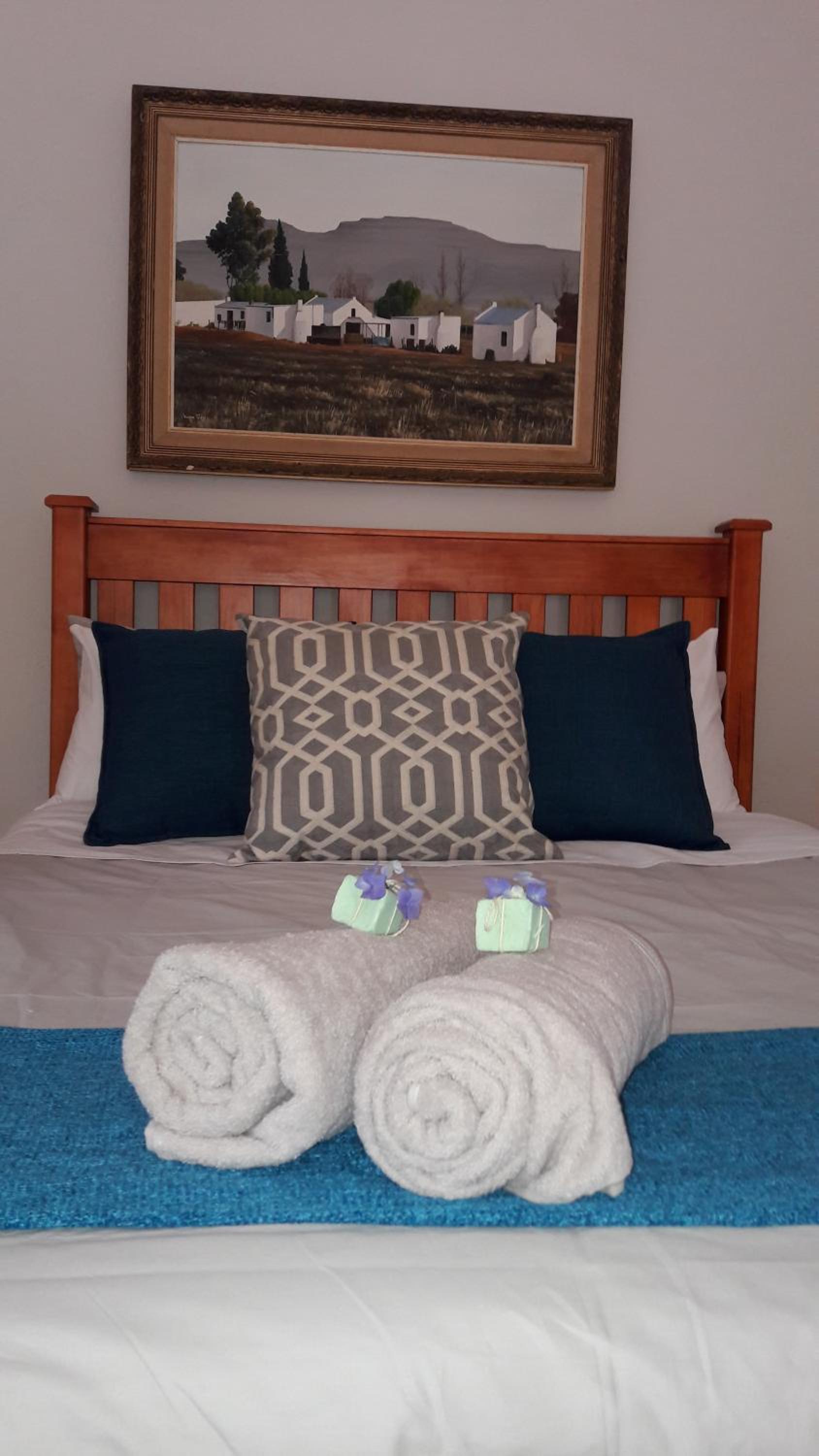 Double Room with Garden View - Photo 3