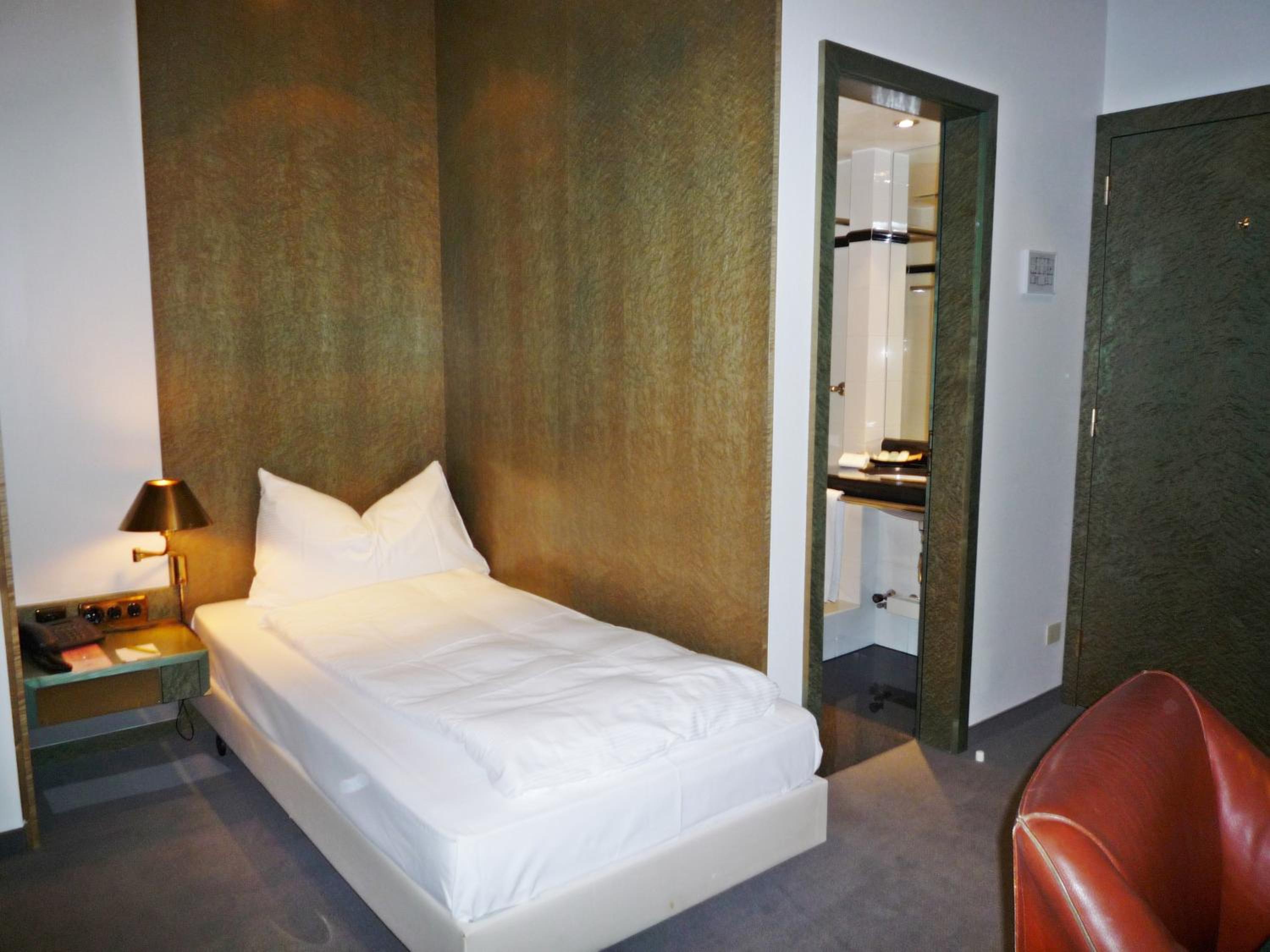 Cosy Single Room photo 3