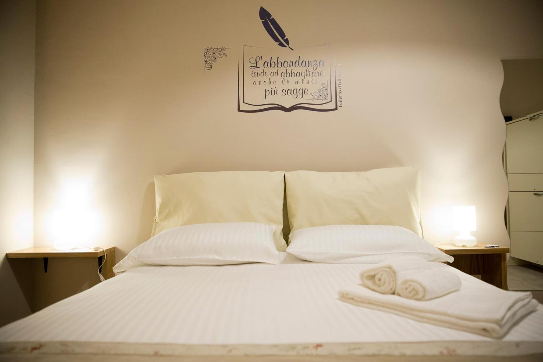 Quadruple Room with Private Bathroom - Photo 5
