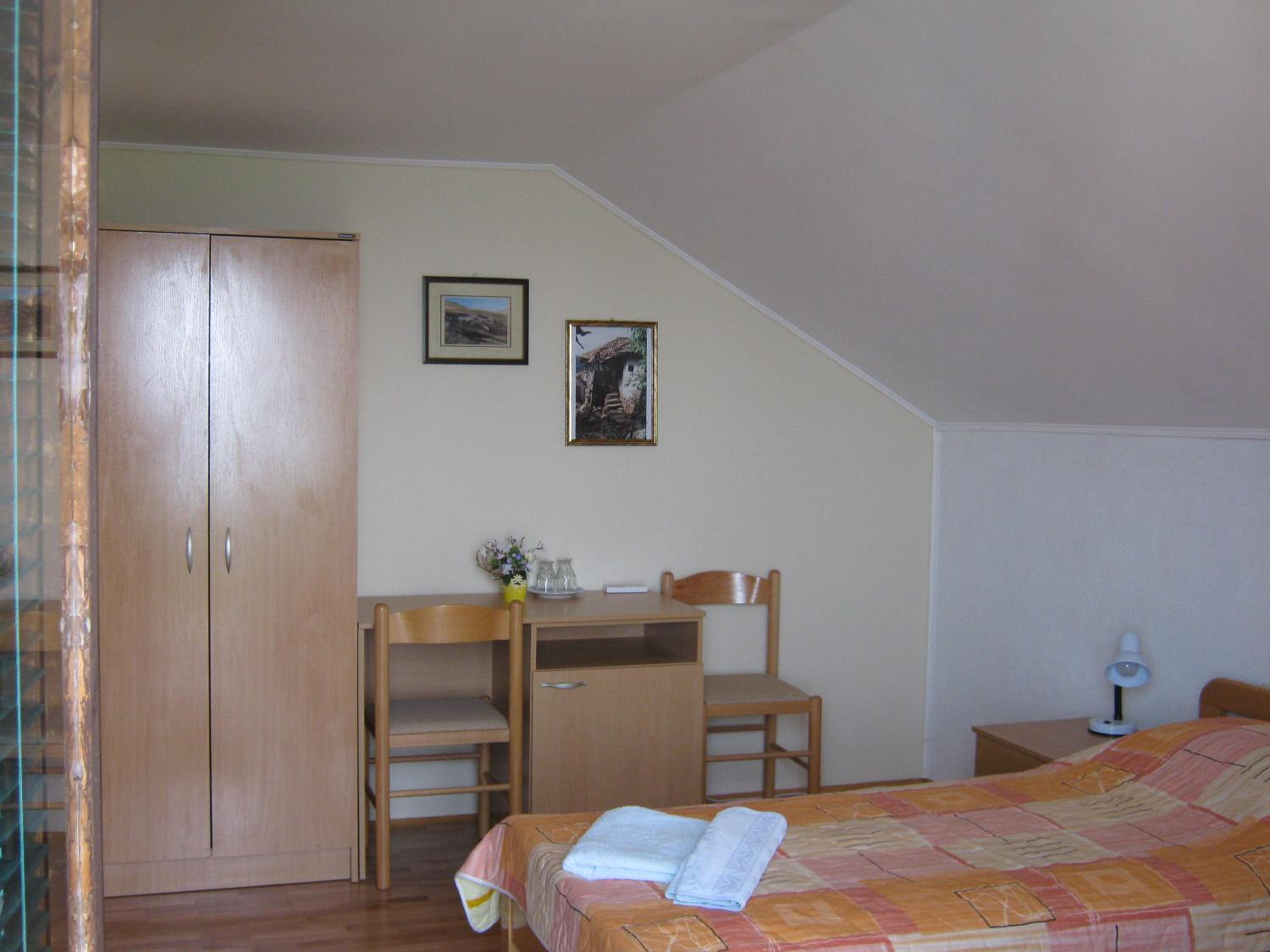 Double or Twin Room with Lake View