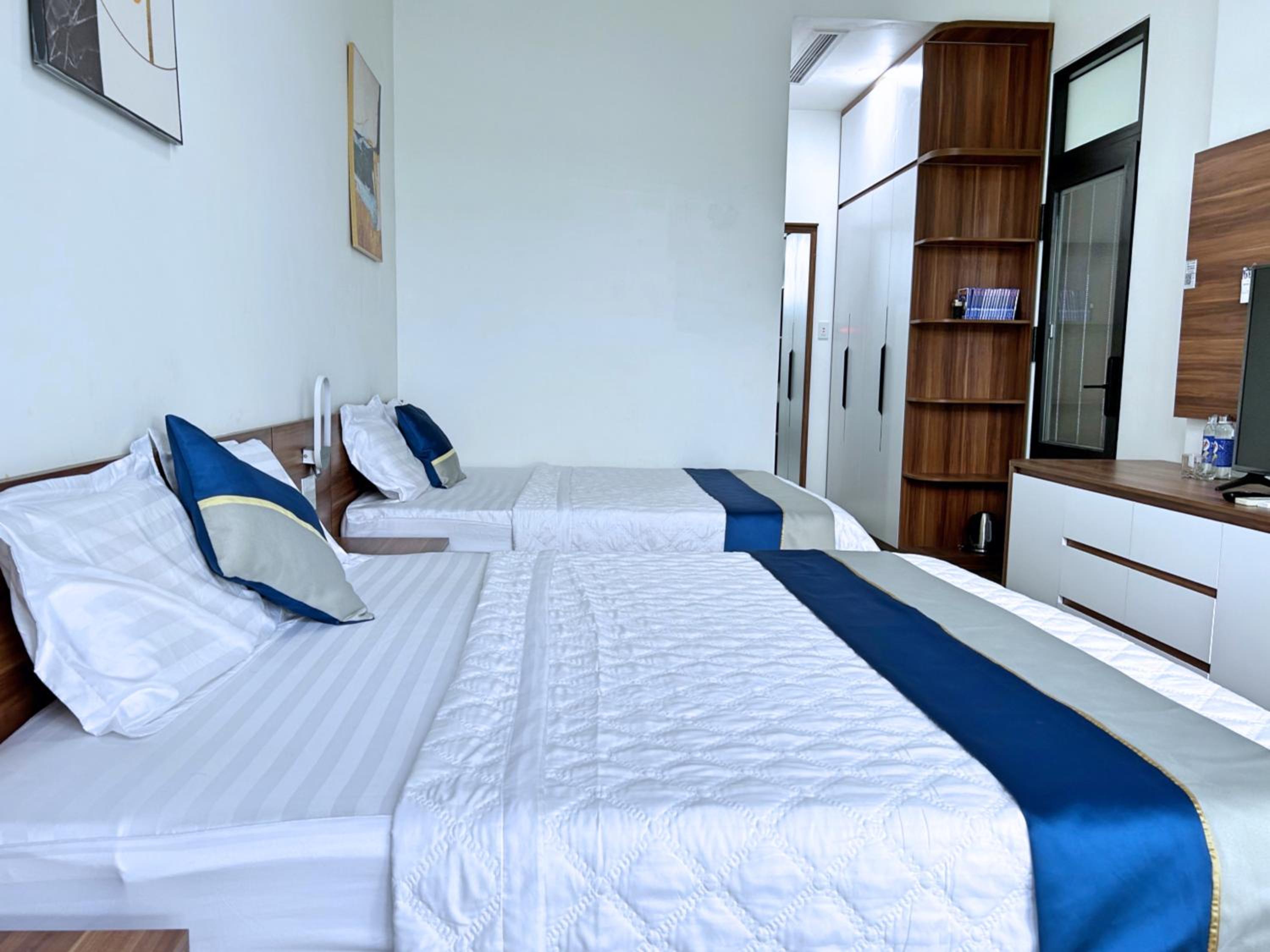 Triple Room with Balcony photo 3