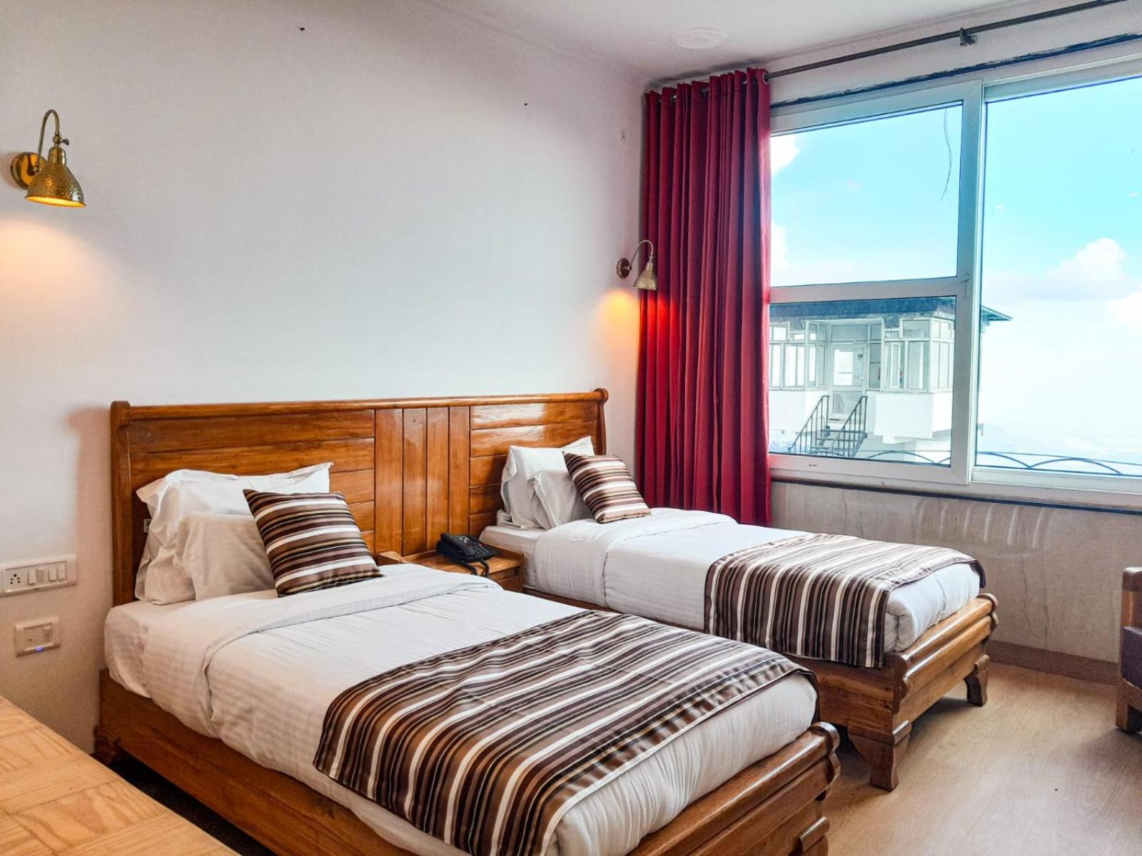 Twin Room with Balcony